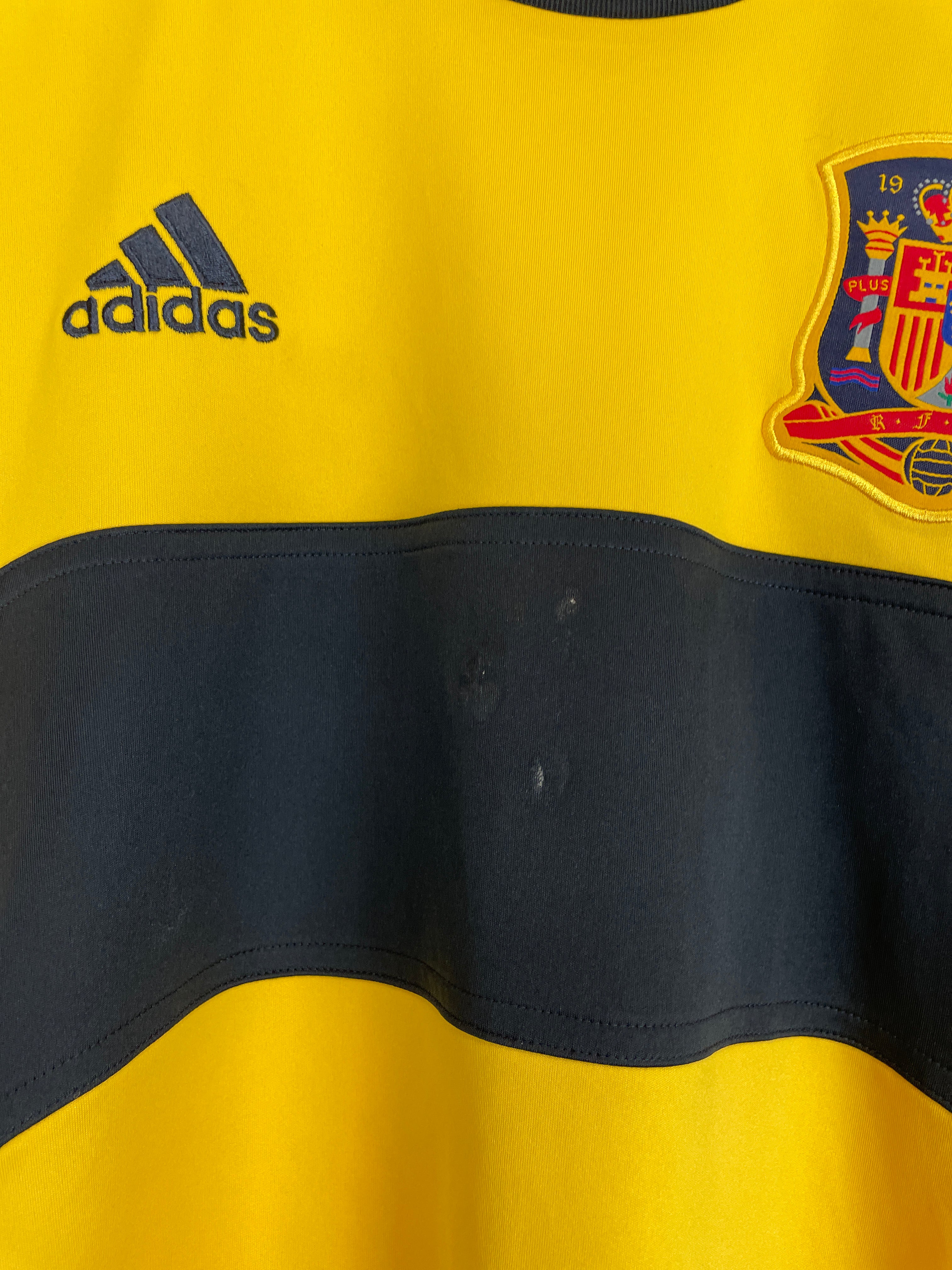 Shop 2012/13 SPAIN CASILLAS #1 GK SHIRT (M) ADIDAS, classic football shirts, vintage football shirts & retro soccer jerseys at Cult Kits