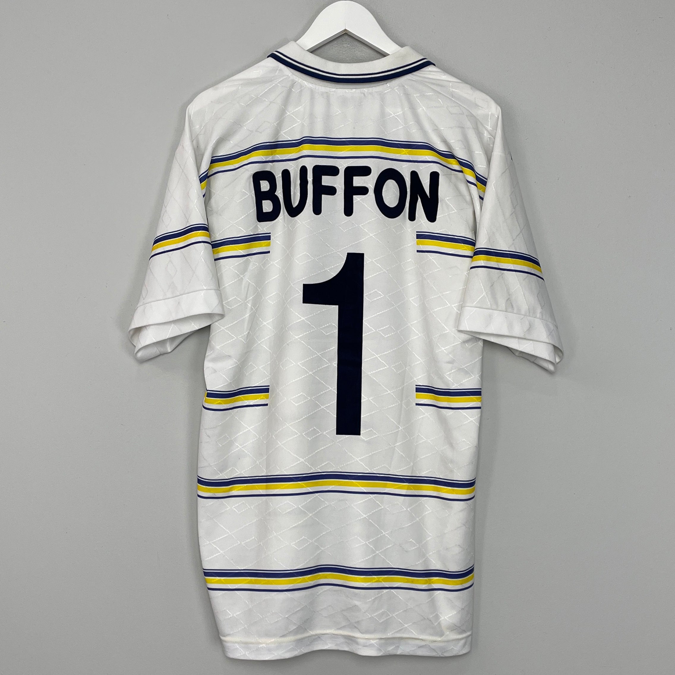 Shop 1998/99 PARMA BUFFON #1 AWAY SHIRT (XXL) LOTTO, classic football shirts, vintage football shirts & retro soccer jerseys at Cult Kits