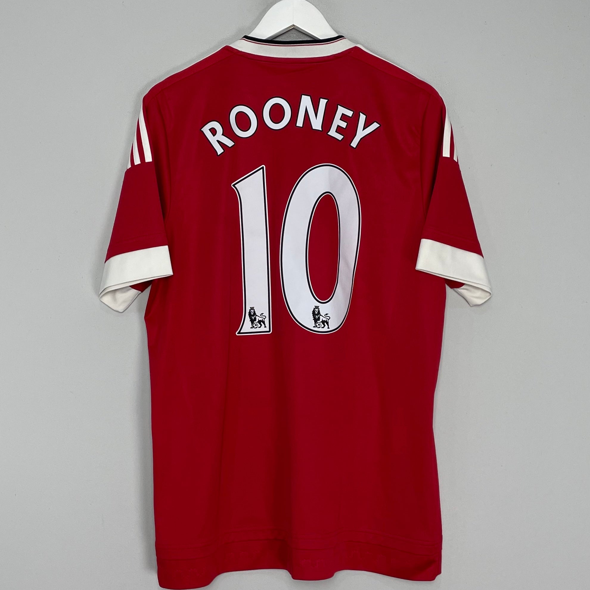 Shop 2015/16 MANCHESTER UNITED ROONEY #10 HOME SHIRT (L) ADIDAS, classic football shirts, vintage football shirts & retro soccer jerseys at Cult Kits