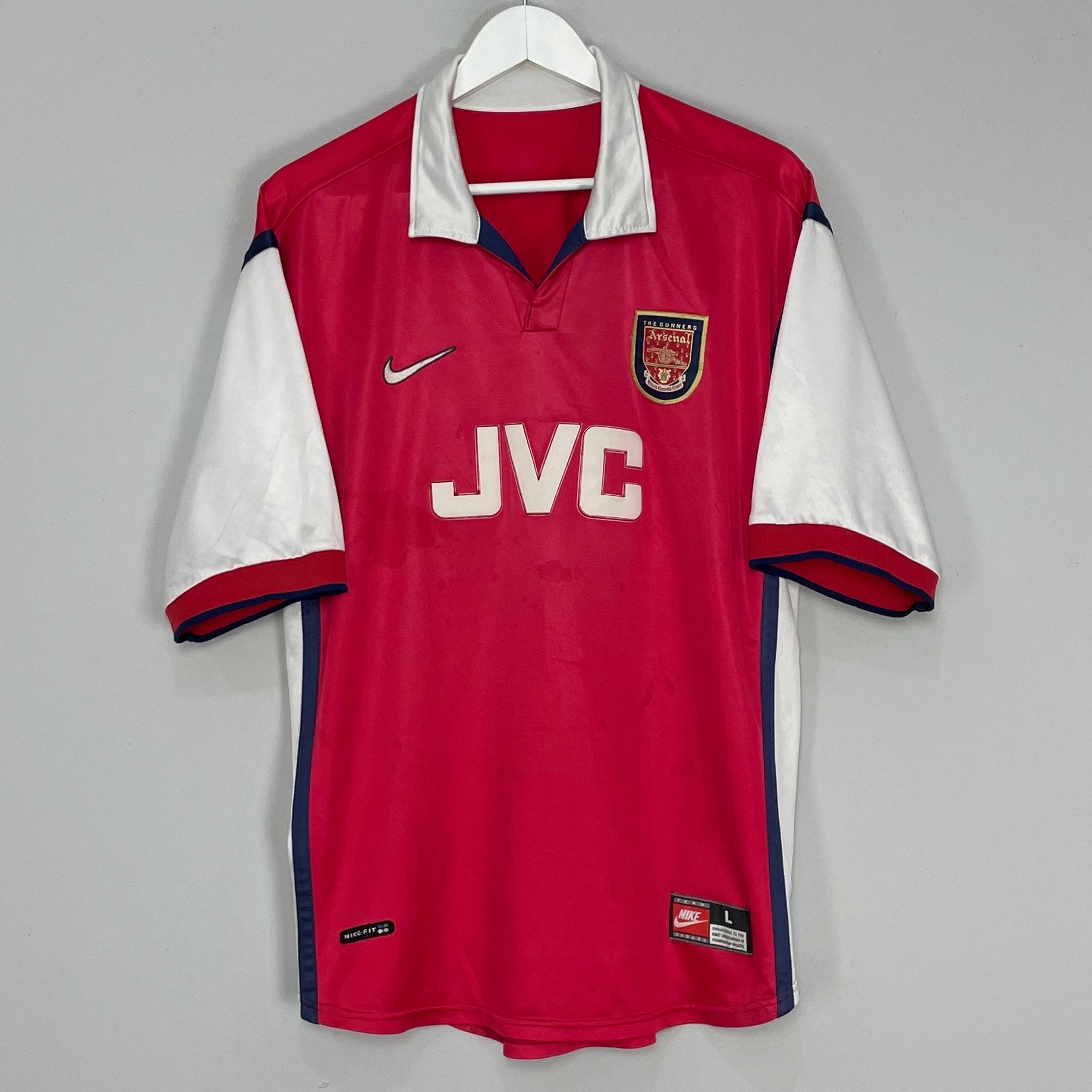 Shop 1998/99 ARSENAL HOME SHIRT (L) NIKE, classic football shirts, vintage football shirts & retro soccer jerseys at Cult Kits