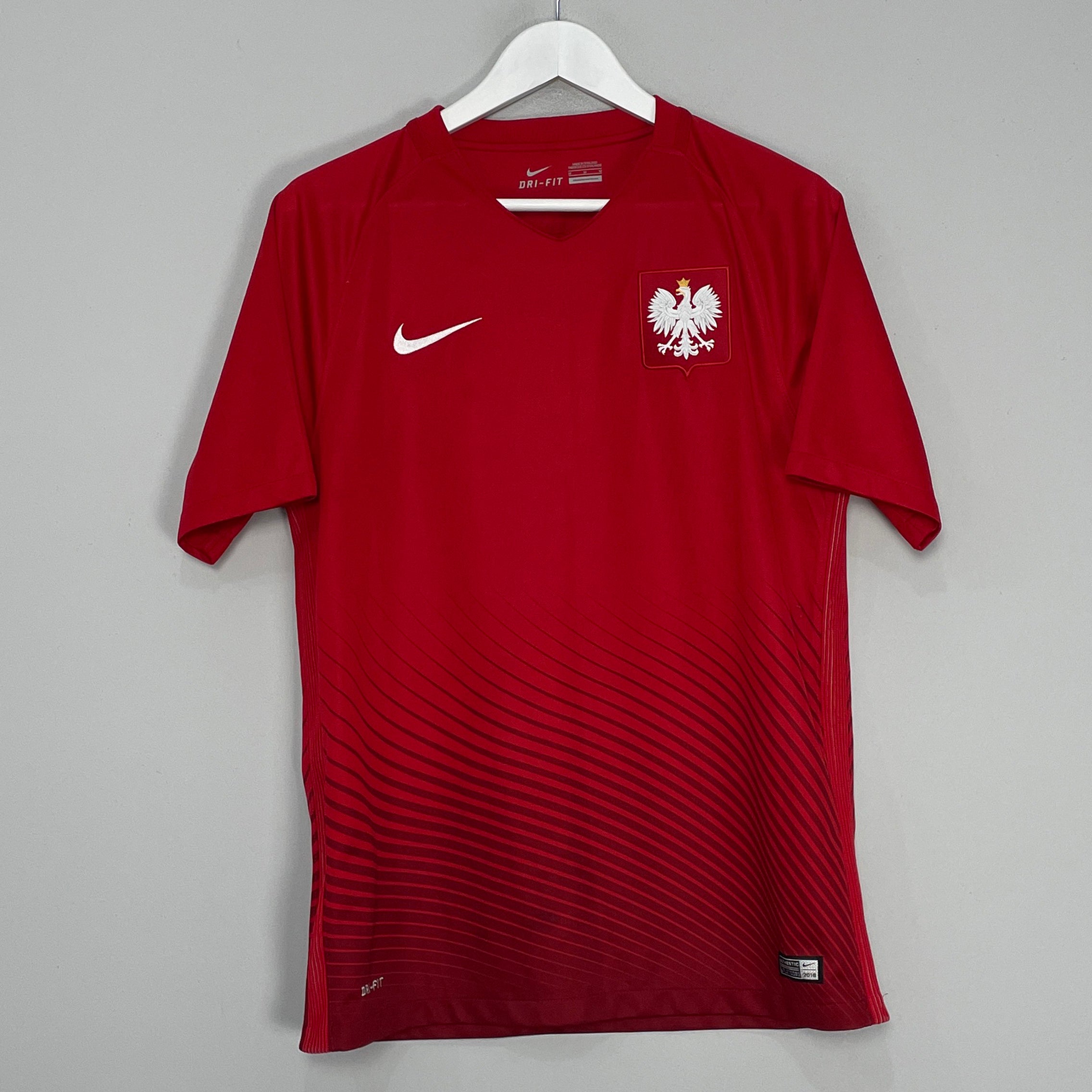 Shop 2016/17 POLAND AWAY SHIRT (M) NIKE, classic football shirts, vintage football shirts & retro soccer jerseys at Cult Kits