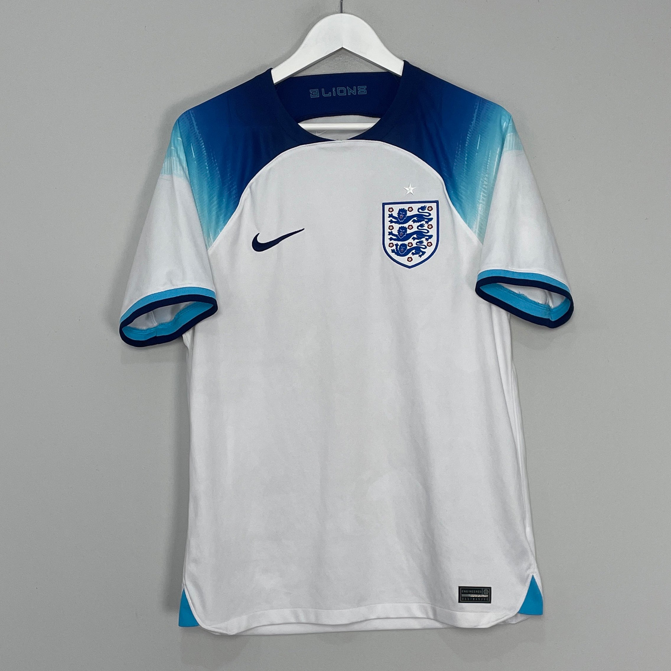 Shop 2022/23 ENGLAND HOME SHIRT (M) NIKE, classic football shirts, vintage football shirts & retro soccer jerseys at Cult Kits