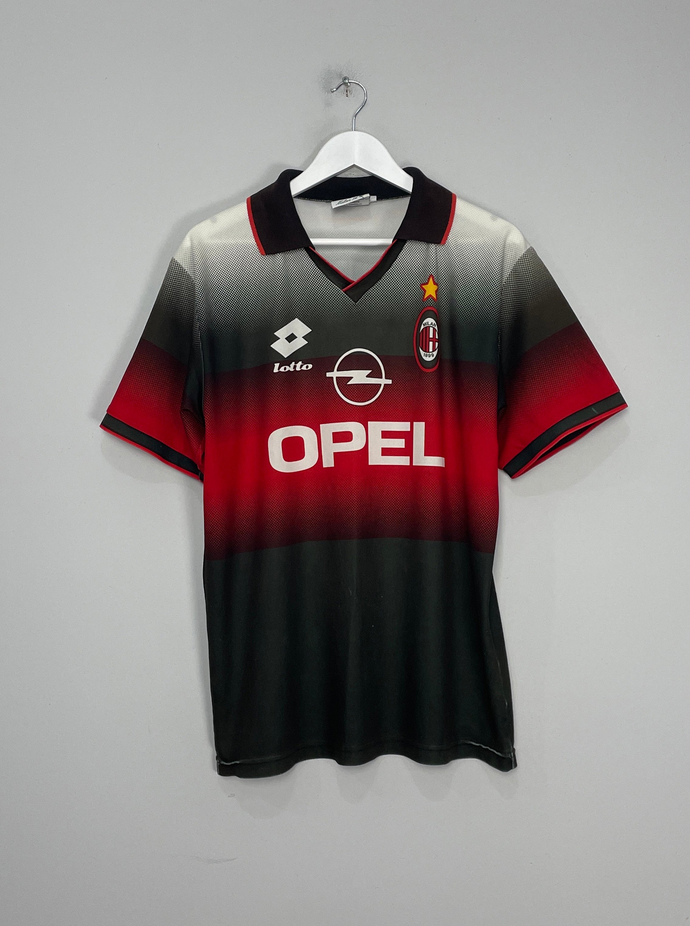 1995/96 AC MILAN TRAINING SHIRT (L) LOTTO