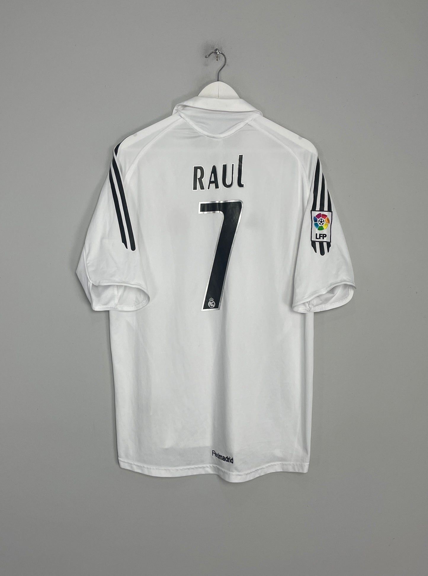 2005/06 REAL MADRID RAUL #7 HOME SHIRT (L) ADIDAS