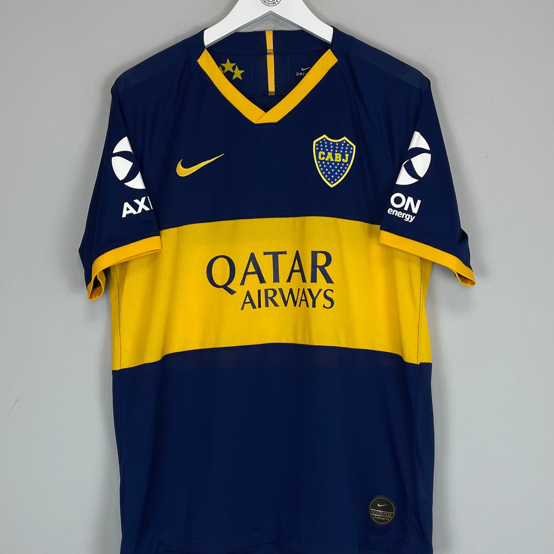 Shop 2019/20 BOCA JUNIORS *AUTHENTIC* HOME SHIRT (L) NIKE, classic football shirts, vintage football shirts & retro soccer jerseys at Cult Kits