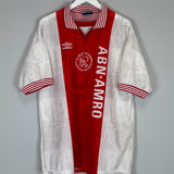 Shop 1996/97 AJAX LITMANEN #10 HOME SHIRT (XL) UMBRO, classic football shirts, vintage football shirts & retro soccer jerseys at Cult Kits