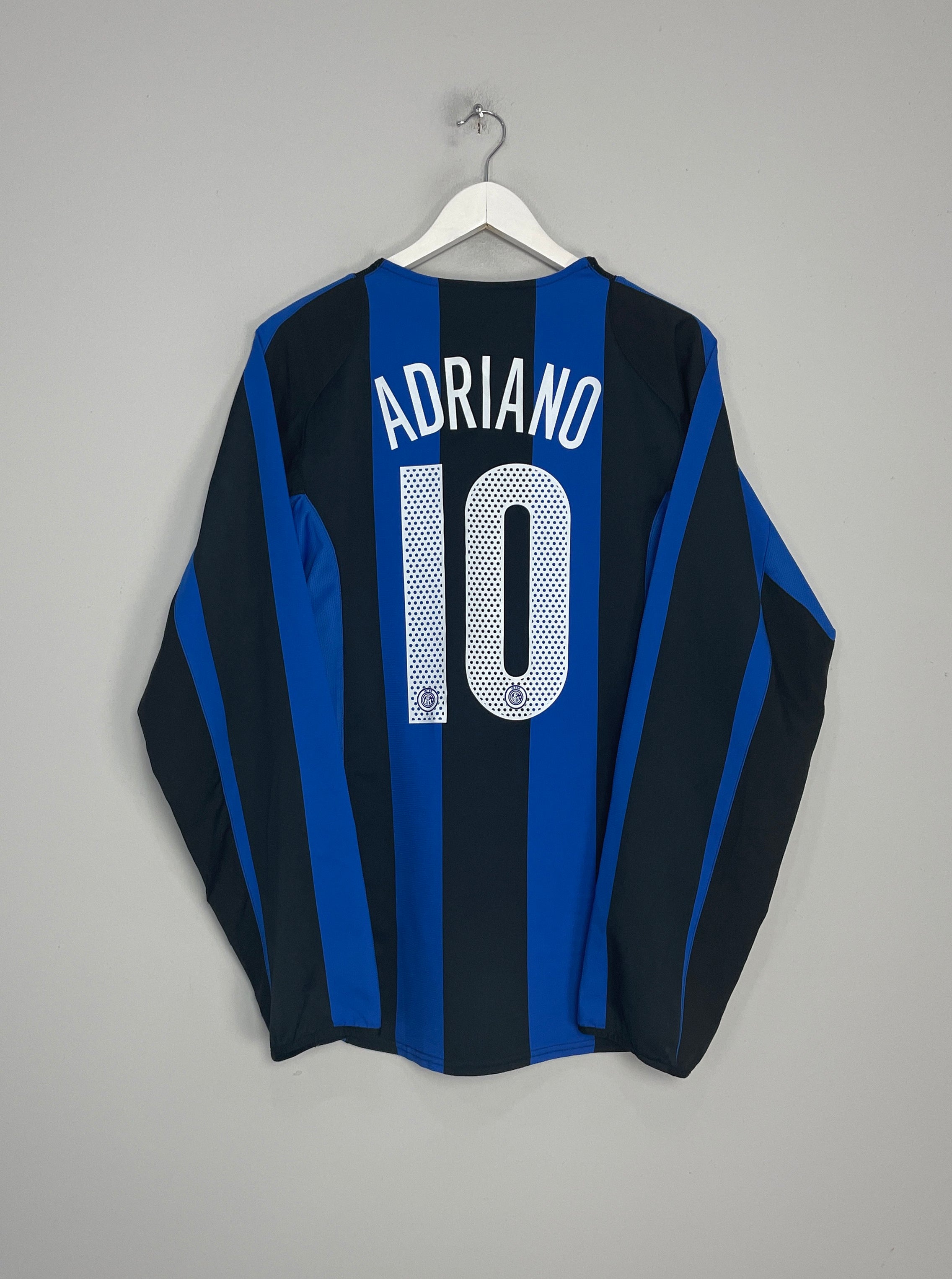 Shop 2004/05 INTER MILAN ADRIANO #10 L/S HOME SHIRT (M) NIKE, classic football shirts, vintage football shirts & retro soccer jerseys at Cult Kits