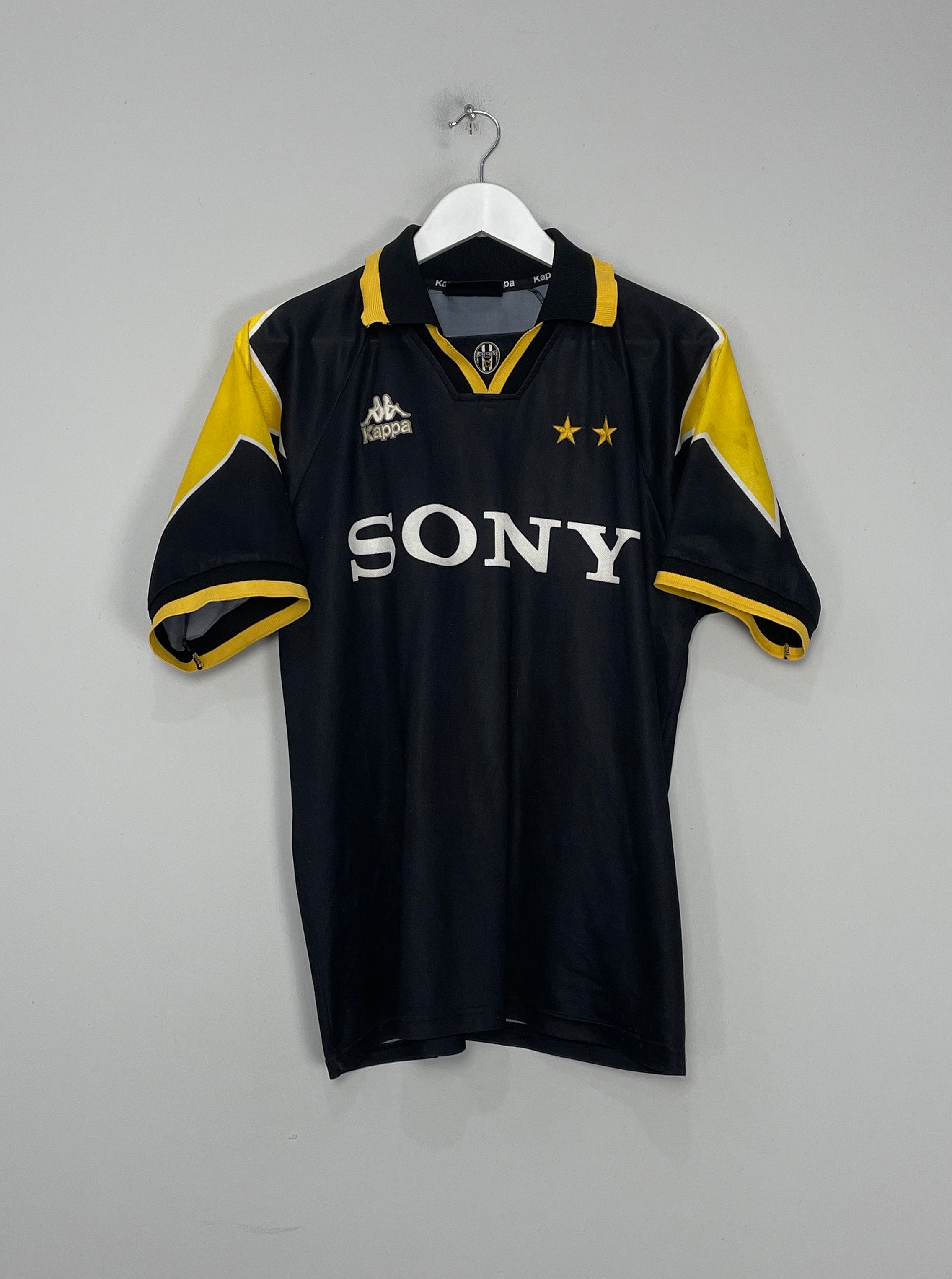 1995/97 JUVENTUS THIRD SHIRT (L) KAPPA