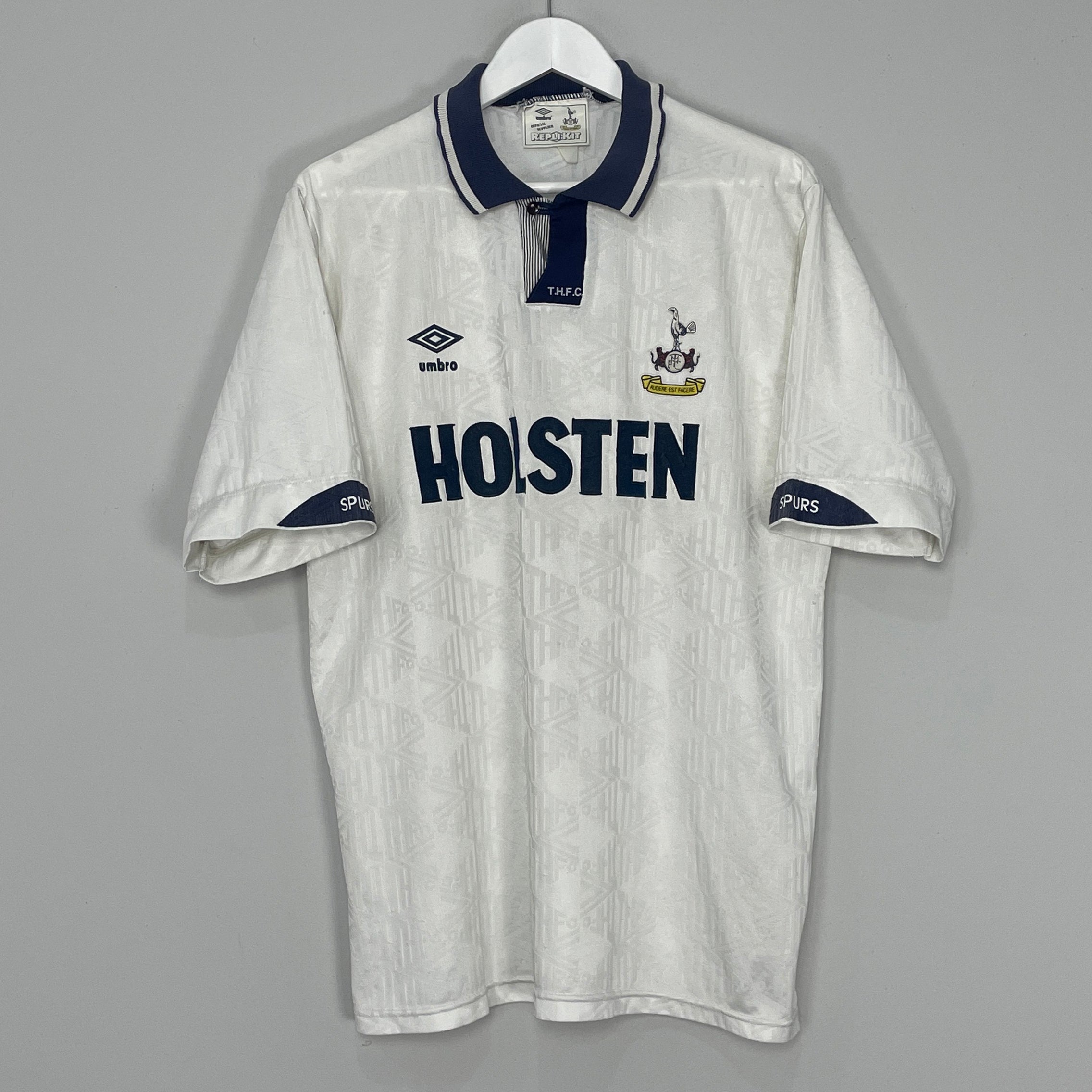 Shop 1991/93 TOTTENHAM HOME SHIRT (L) UMBRO, classic football shirts, vintage football shirts & retro soccer jerseys at Cult Kits