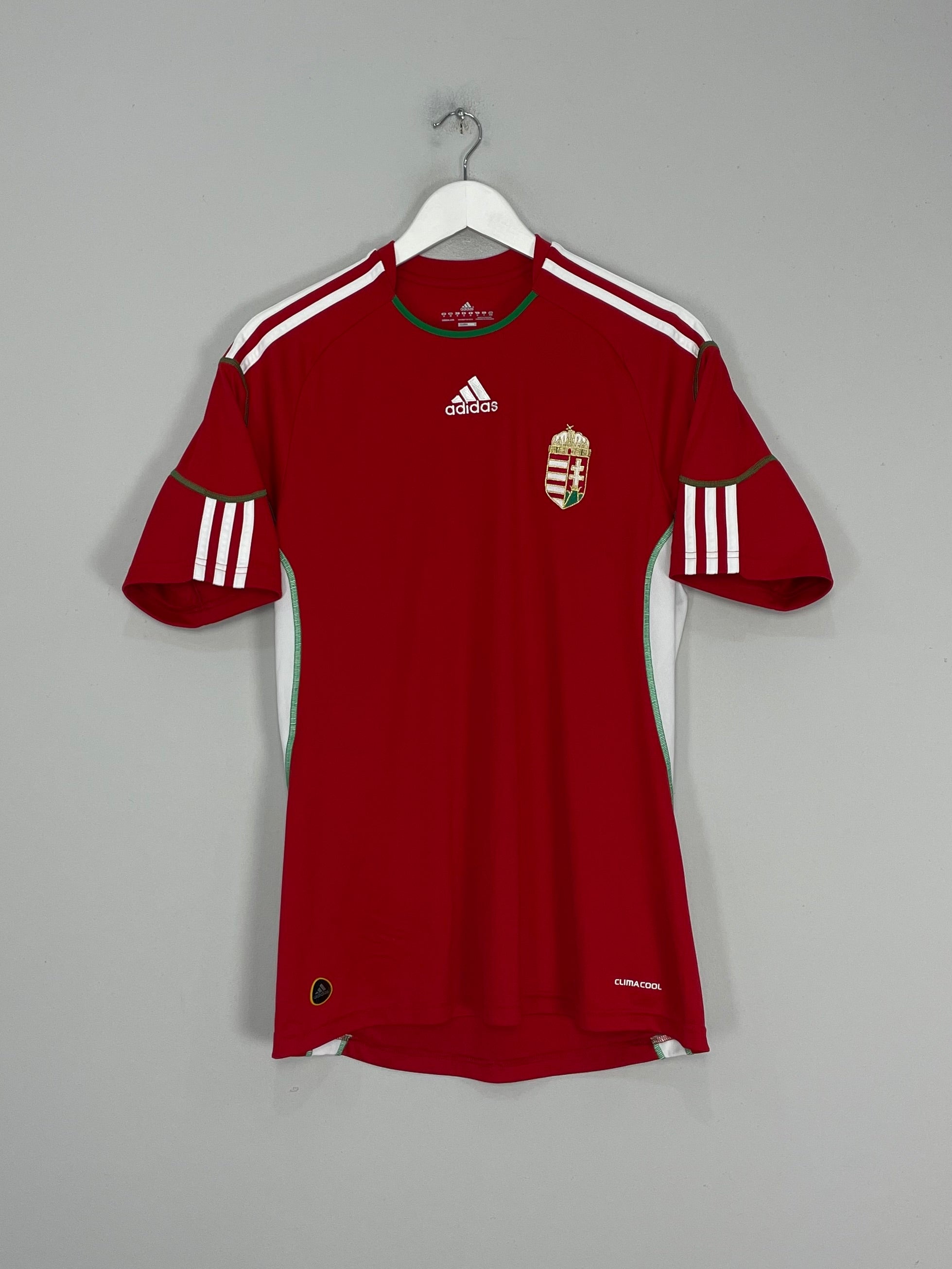 Shop 2010/12 HUNGARY HOME SHIRT (M) ADIDAS, classic football shirts, vintage football shirts & retro soccer jerseys at Cult Kits