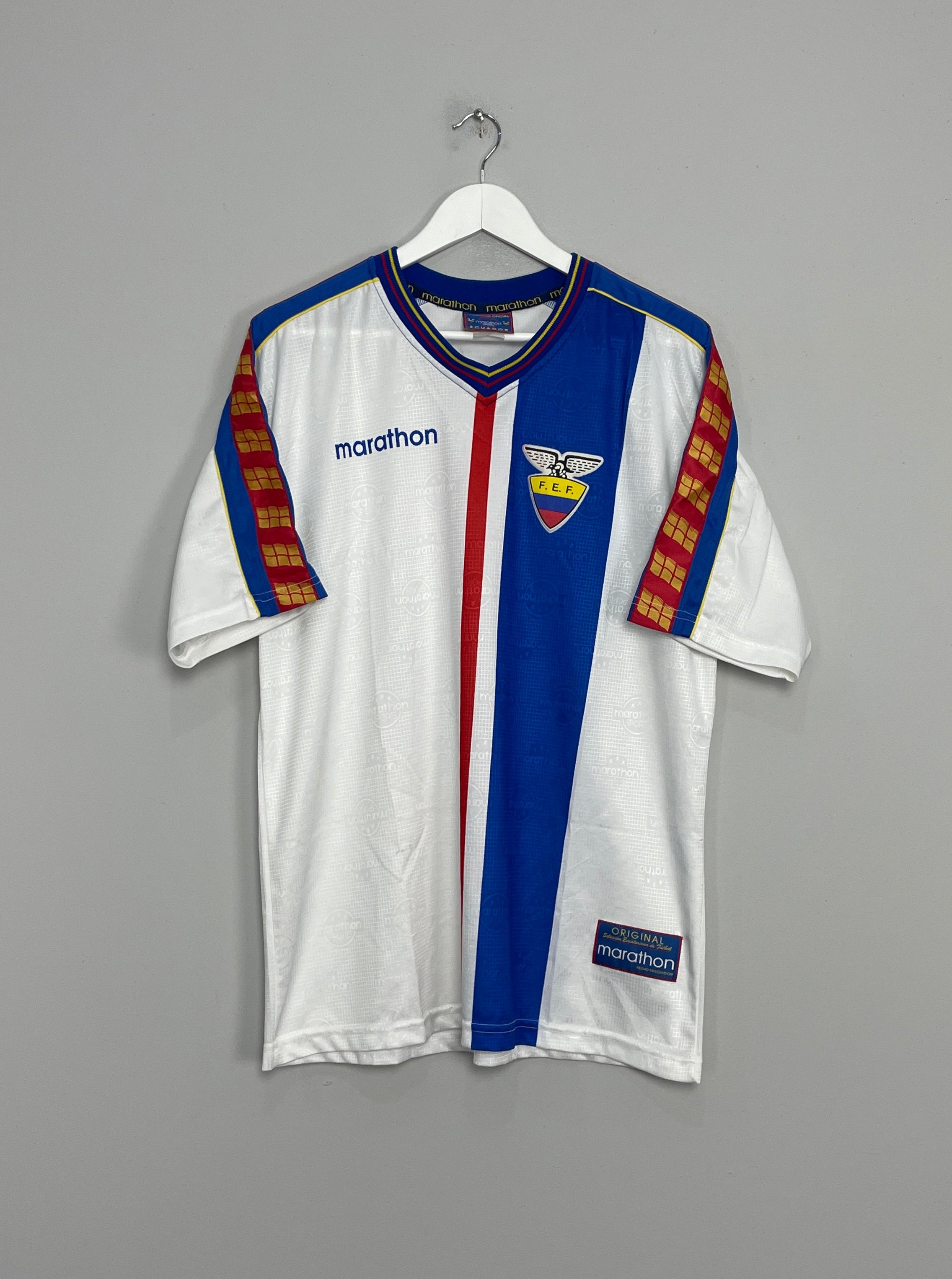 Shop 1999/01 ECUADOR AWAY SHIRT (M) MARATHON, classic football shirts, vintage football shirts & retro soccer jerseys at Cult Kits