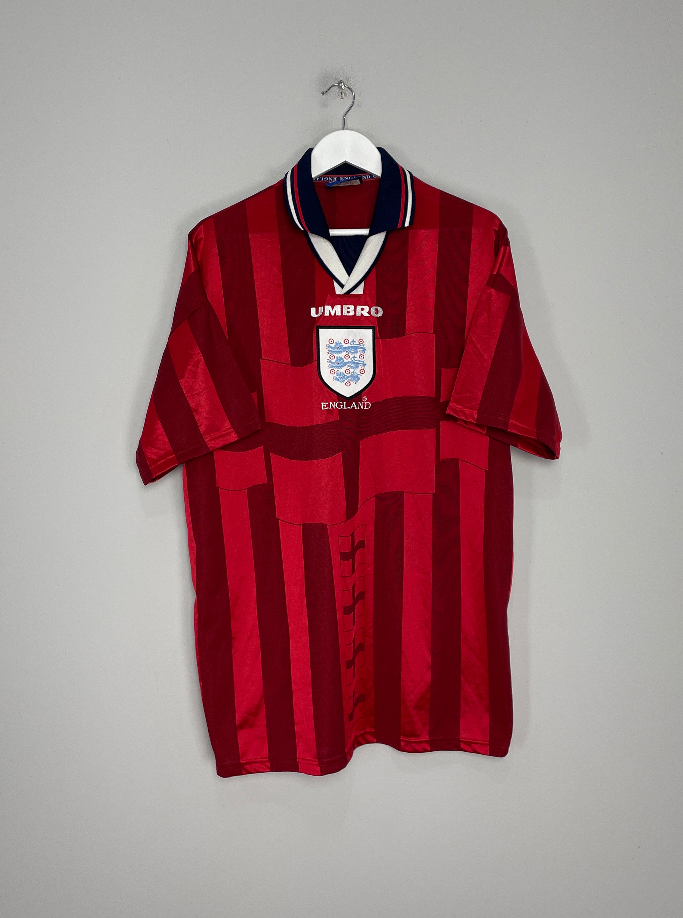 Shop 1997/99 ENGLAND AWAY SHIRT (XL) UMBRO, classic football shirts, vintage football shirts & retro soccer jerseys at Cult Kits