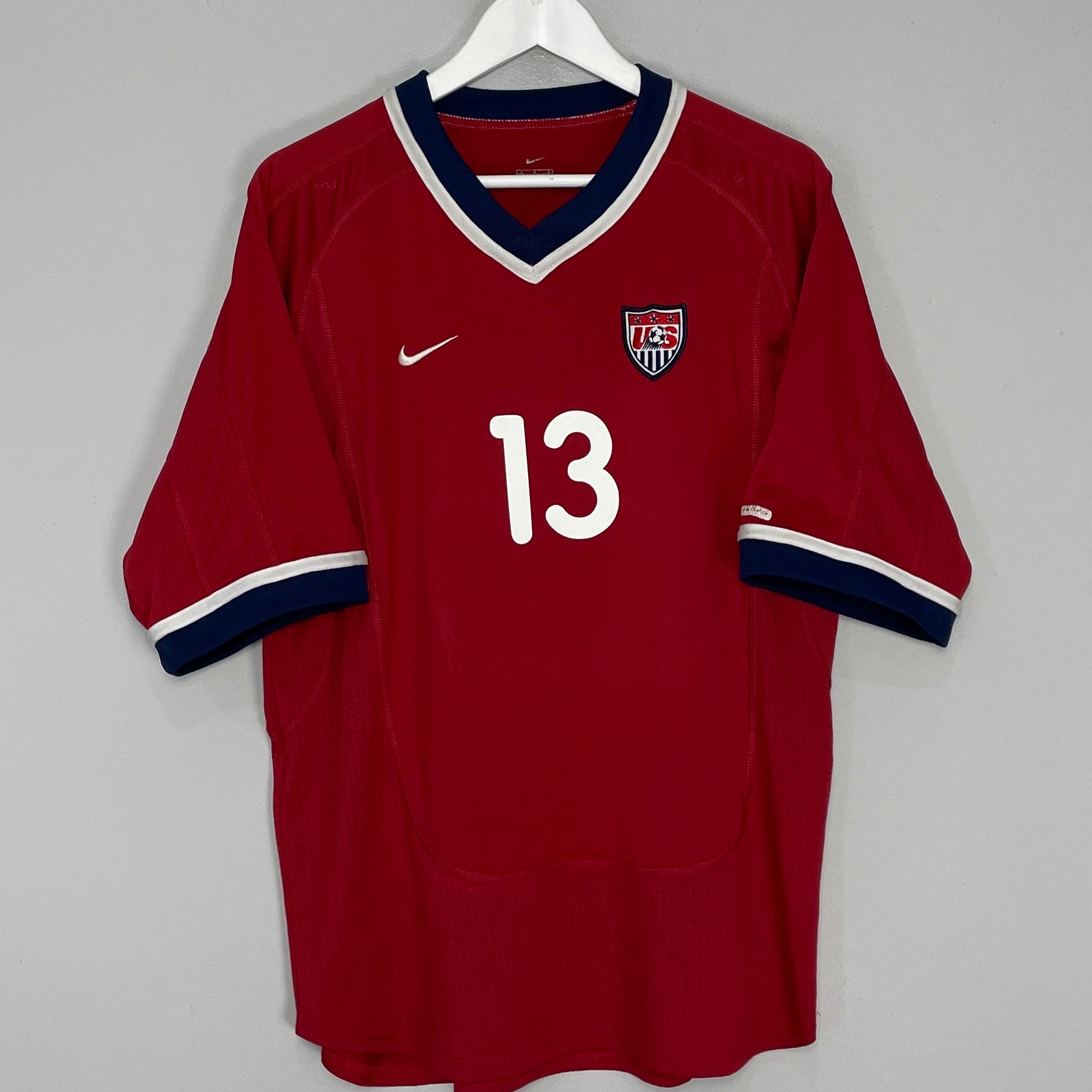 Shop 2000/02 USA JONES #13 AWAY SHIRT (L) NIKE, classic football shirts, vintage football shirts & retro soccer jerseys at Cult Kits