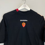 Shop 2003/04 ROMA *BNWT* T-SHIRT (M) DIADORA, classic football shirts, vintage football shirts & retro soccer jerseys at Cult Kits