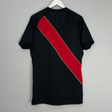 2018 PERU LIMITED EDITION FOURTH SHIRT (L) UMBRO