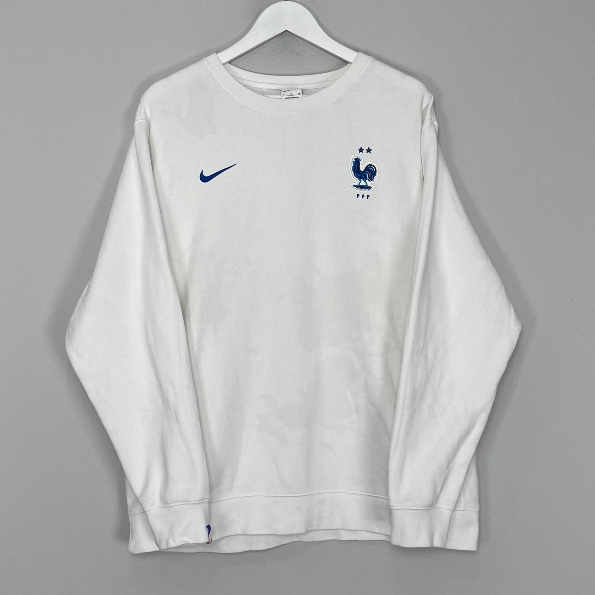 Shop 2022 FRANCE JUMPER (XL) NIKE, classic football shirts, vintage football shirts & retro soccer jerseys at Cult Kits