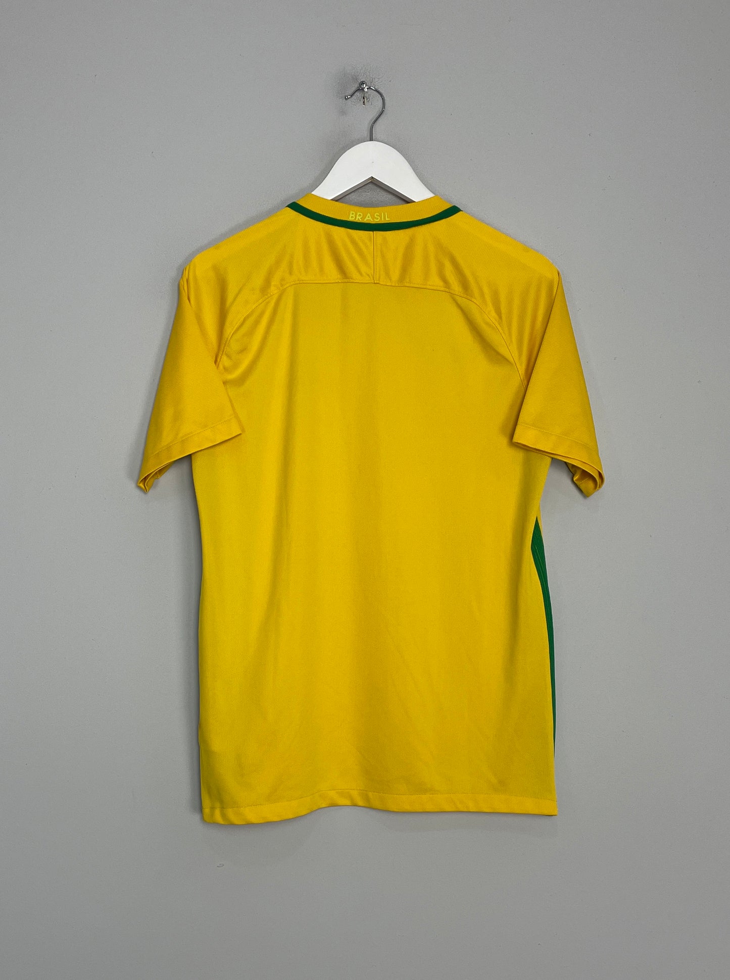 2016/17 BRAZIL HOME SHIRT (M) NIKE