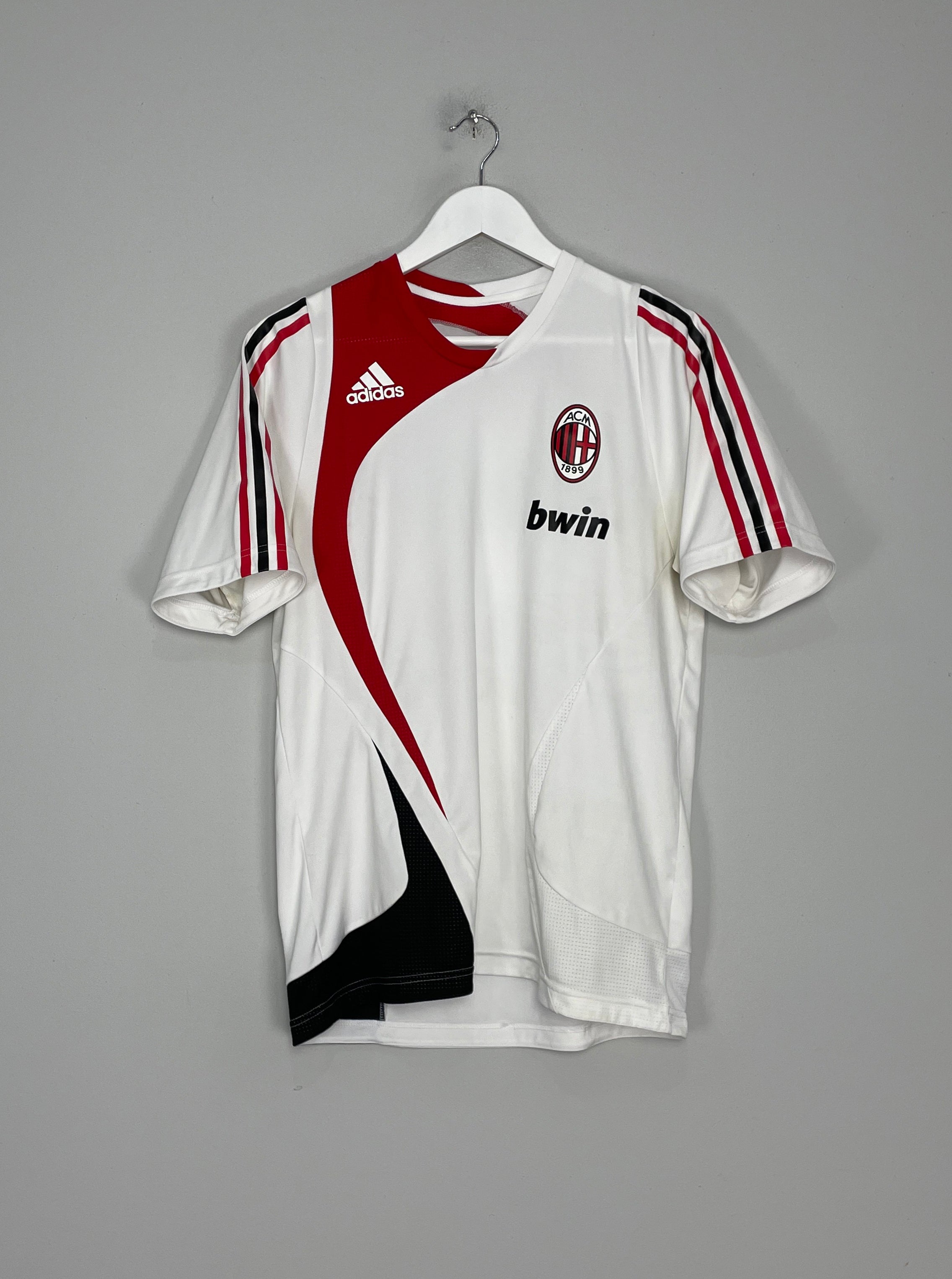 Shop 2007/09 AC MILAN TRAINING SHIRT (M) ADIDAS, classic football shirts, vintage football shirts & retro soccer jerseys at Cult Kits
