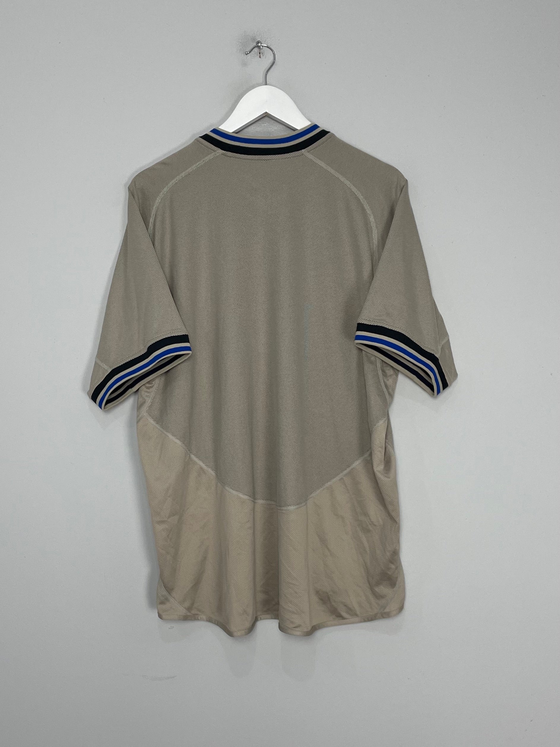 Shop 2004/05 LEICESTER CITY *125 YEARS* AWAY SHIRT (XL) LE COQ, classic football shirts, vintage football shirts & retro soccer jerseys at Cult Kits