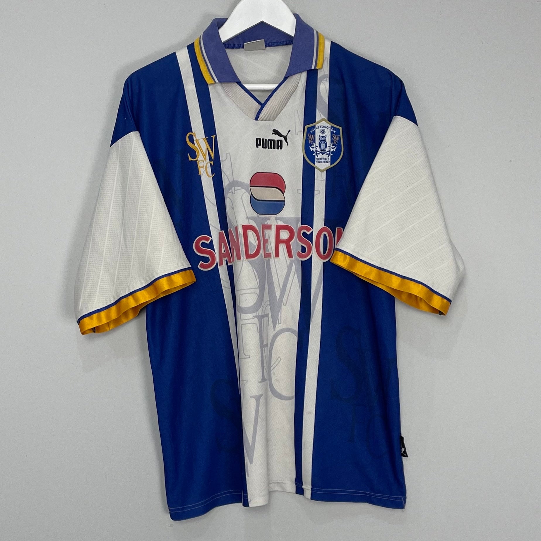 Shop 1995/97 SHEFFIELD WEDNESDAY HOME SHIRT (XL) PUMA, classic football shirts, vintage football shirts & retro soccer jerseys at Cult Kits