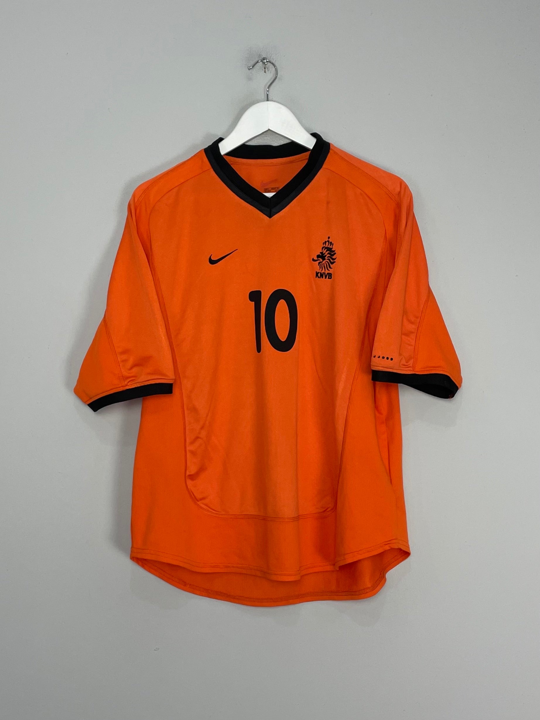 Shop 2000/02 NETHERLANDS BERGKAMP #10 HOME SHIRT (L) NIKE, classic football shirts, vintage football shirts & retro soccer jerseys at Cult Kits