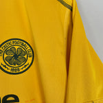 Shop 2002/03 CELTIC PETROV #19 L/S AWAY SHIRT (M) UMBRO, classic football shirts, vintage football shirts & retro soccer jerseys at Cult Kits