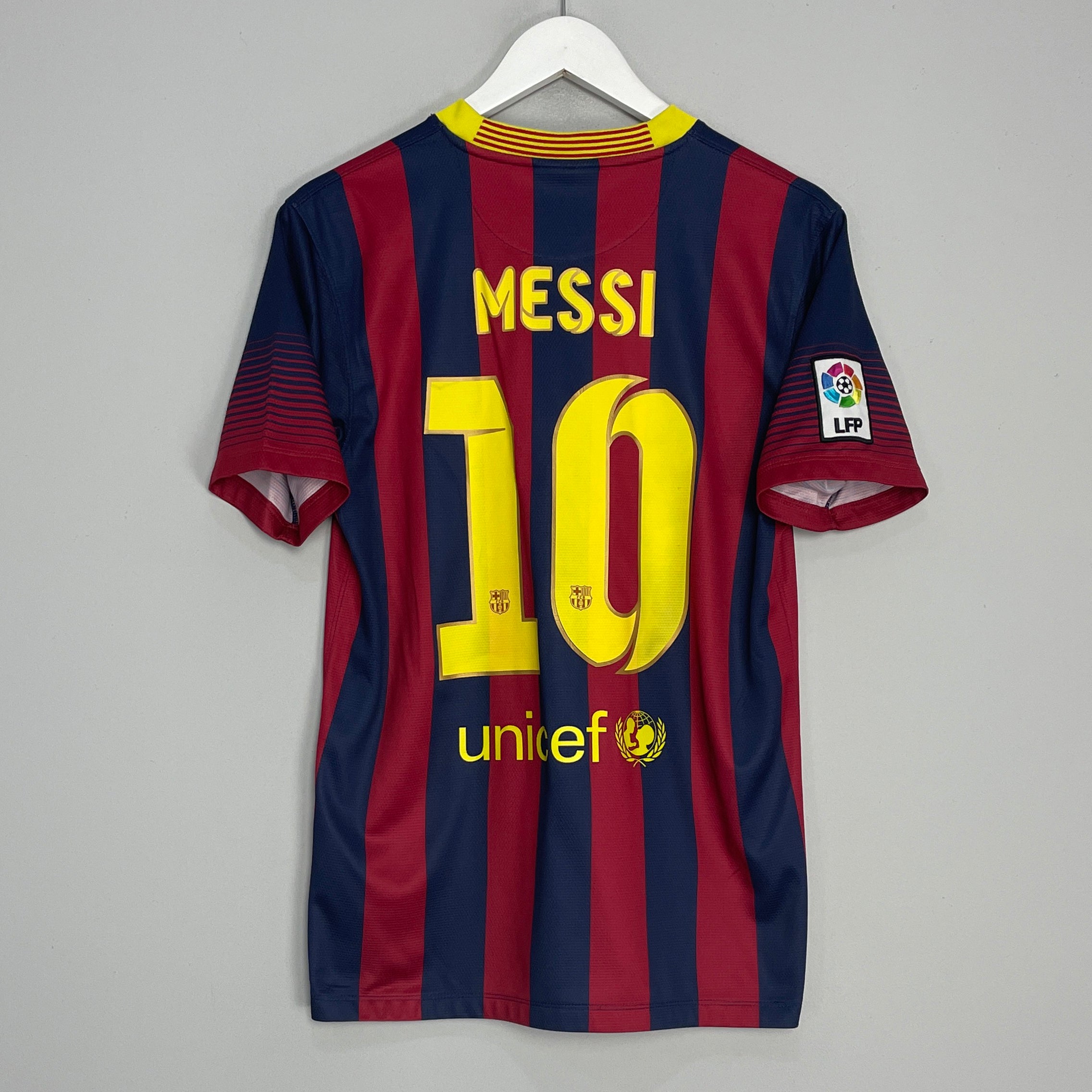 Shop 2013/14 BARCELONA MESSI #10 HOME SHIRT (S) NIKE, classic football shirts, vintage football shirts & retro soccer jerseys at Cult Kits