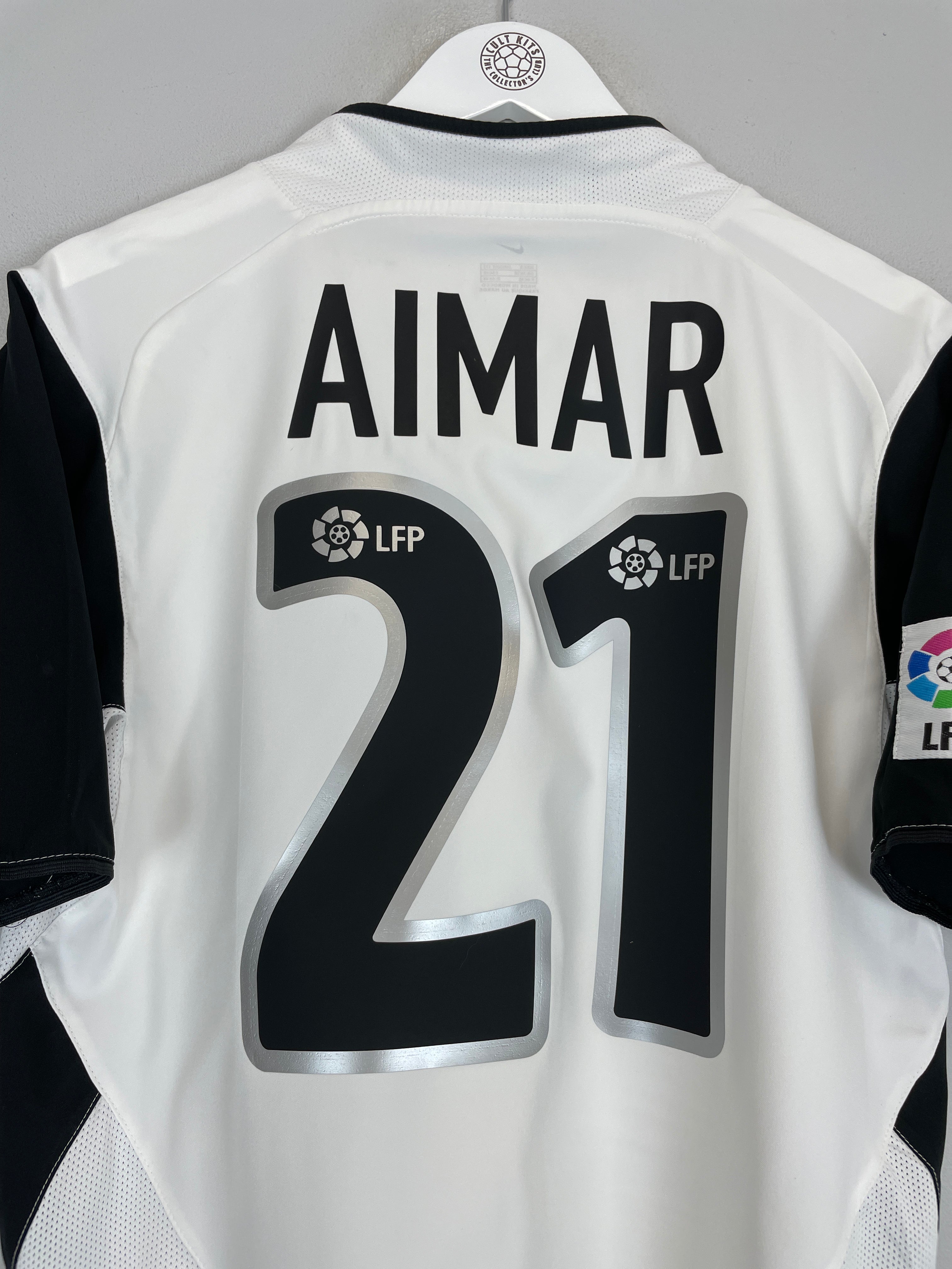 Shop 2004/05 VALENCIA AIMAR #21 HOME SHIRT (S) NIKE, classic football shirts, vintage football shirts & retro soccer jerseys at Cult Kits