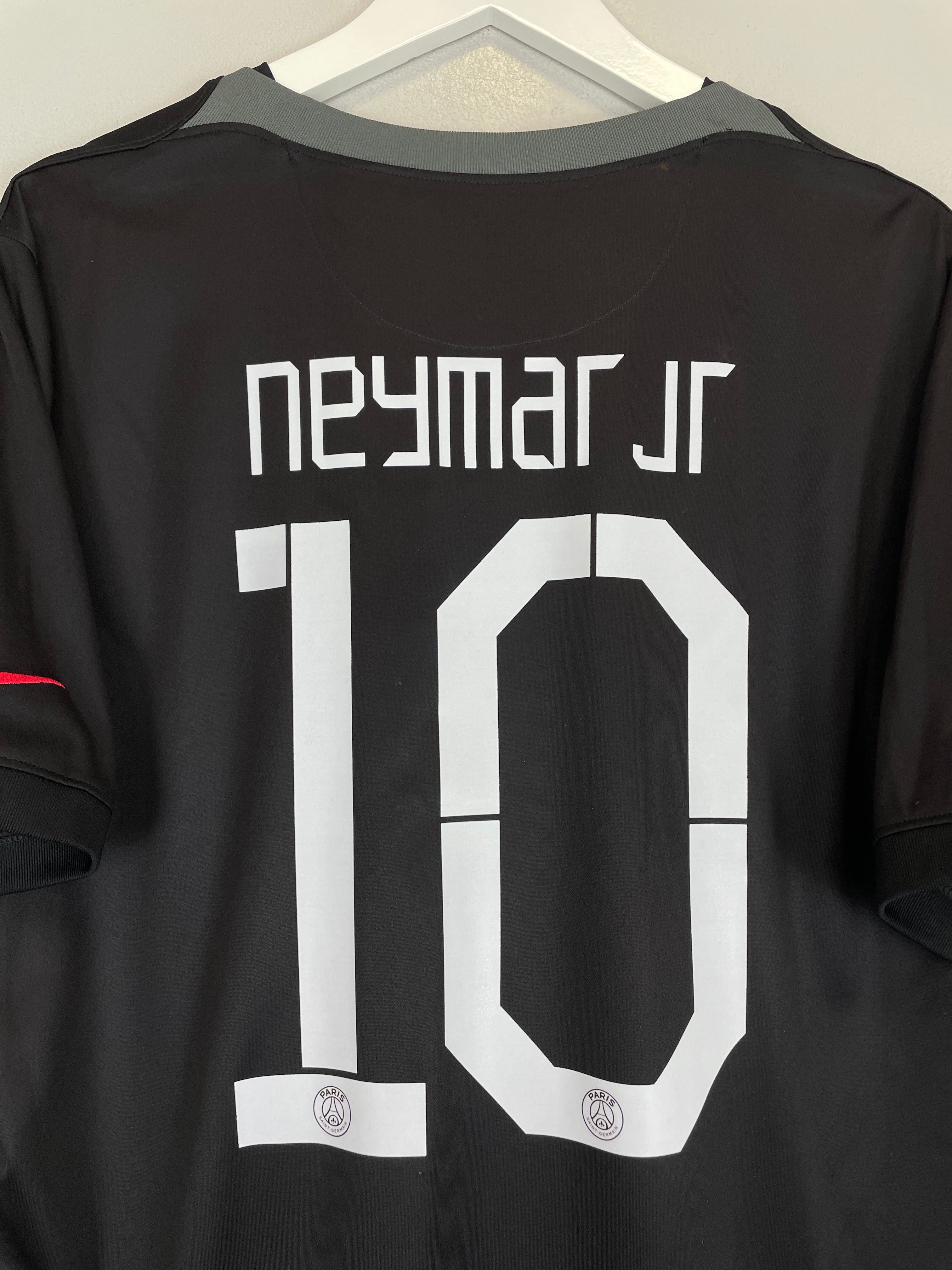 Shop 2021/22 PSG NEYMAR JR THIRD SHIRT (XL) NIKE, classic football shirts, vintage football shirts & retro soccer jerseys at Cult Kits
