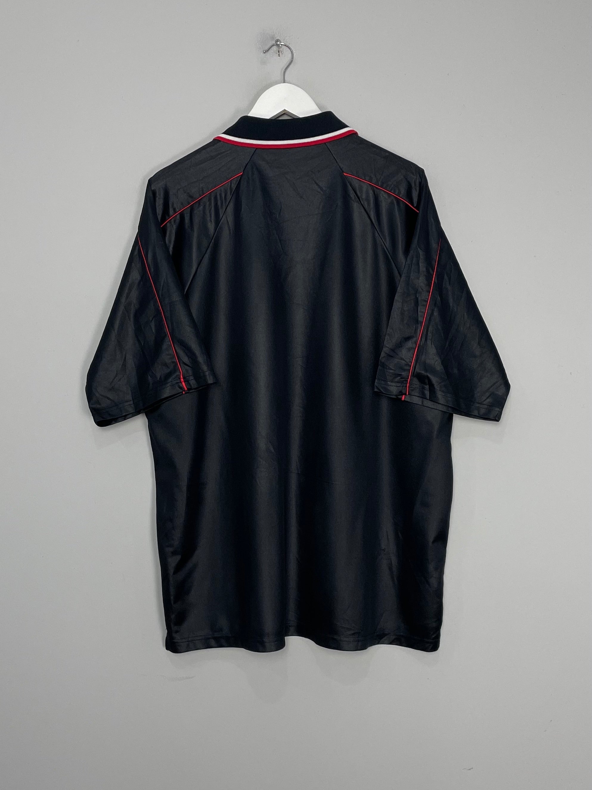 Shop 1998/99 AJAX AWAY SHIRT (XXL) UMBRO, classic football shirts, vintage football shirts & retro soccer jerseys at Cult Kits