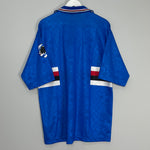 Shop 1994/95 SAMPDORIA HOME SHIRT (XL) ASICS, classic football shirts, vintage football shirts & retro soccer jerseys at Cult Kits