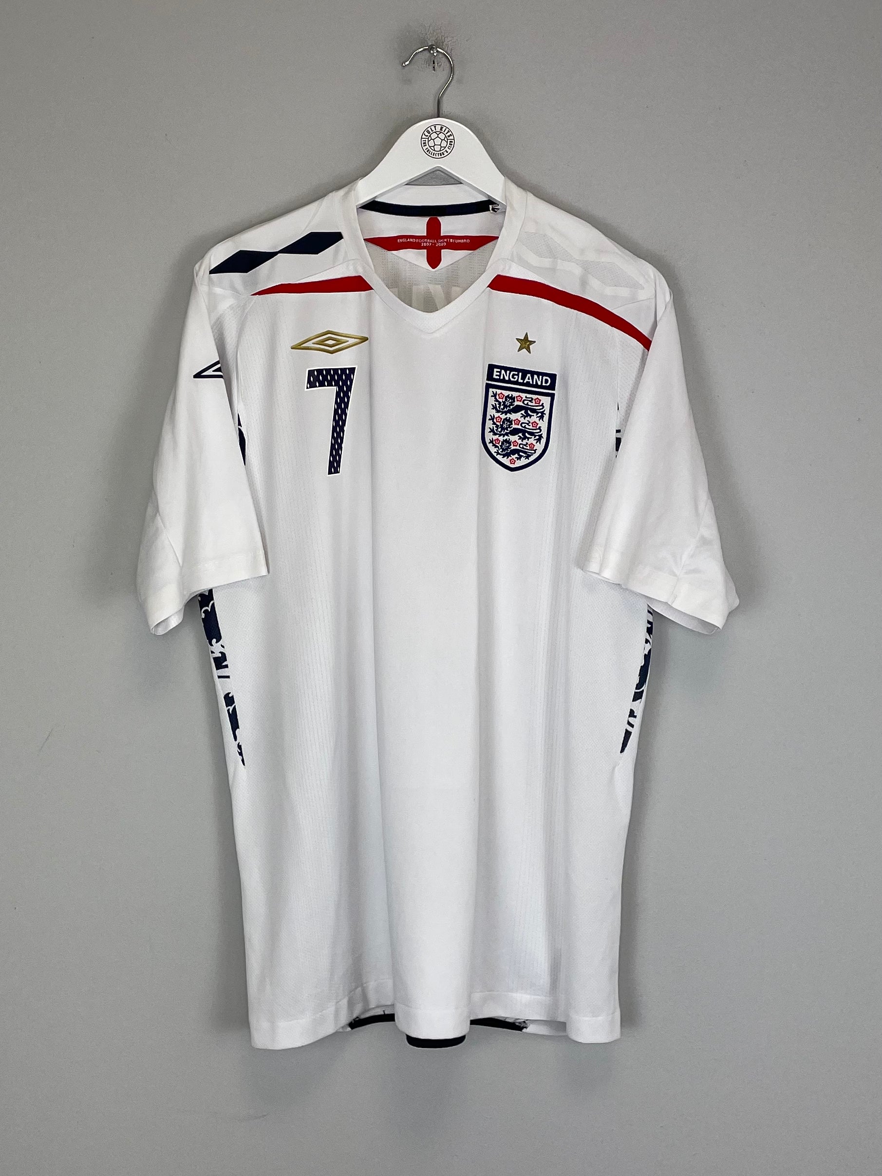 Shop 2007/09 ENGLAND BECKHAM #7 HOME SHIRT (XL) UMBRO, classic football shirts, vintage football shirts & retro soccer jerseys at Cult Kits