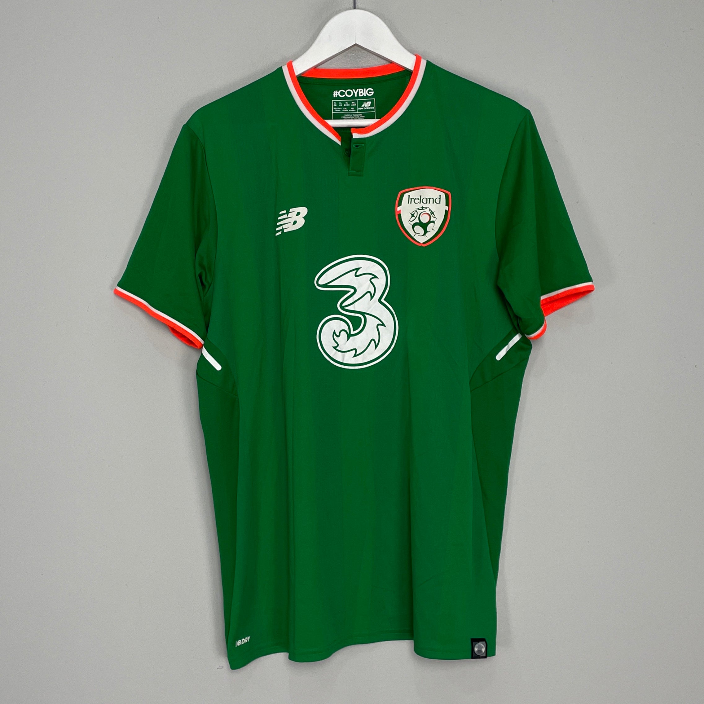 Shop 2017/18 IRELAND HOME SHIRT (XL) NEW BALANCE, classic football shirts, vintage football shirts & retro soccer jerseys at Cult Kits