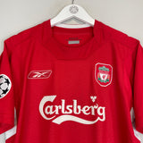 Shop 2004/06 LIVERPOOL GERRARD #8 C/L HOME SHIRT (M) REEBOK, classic football shirts, vintage football shirts & retro soccer jerseys at Cult Kits
