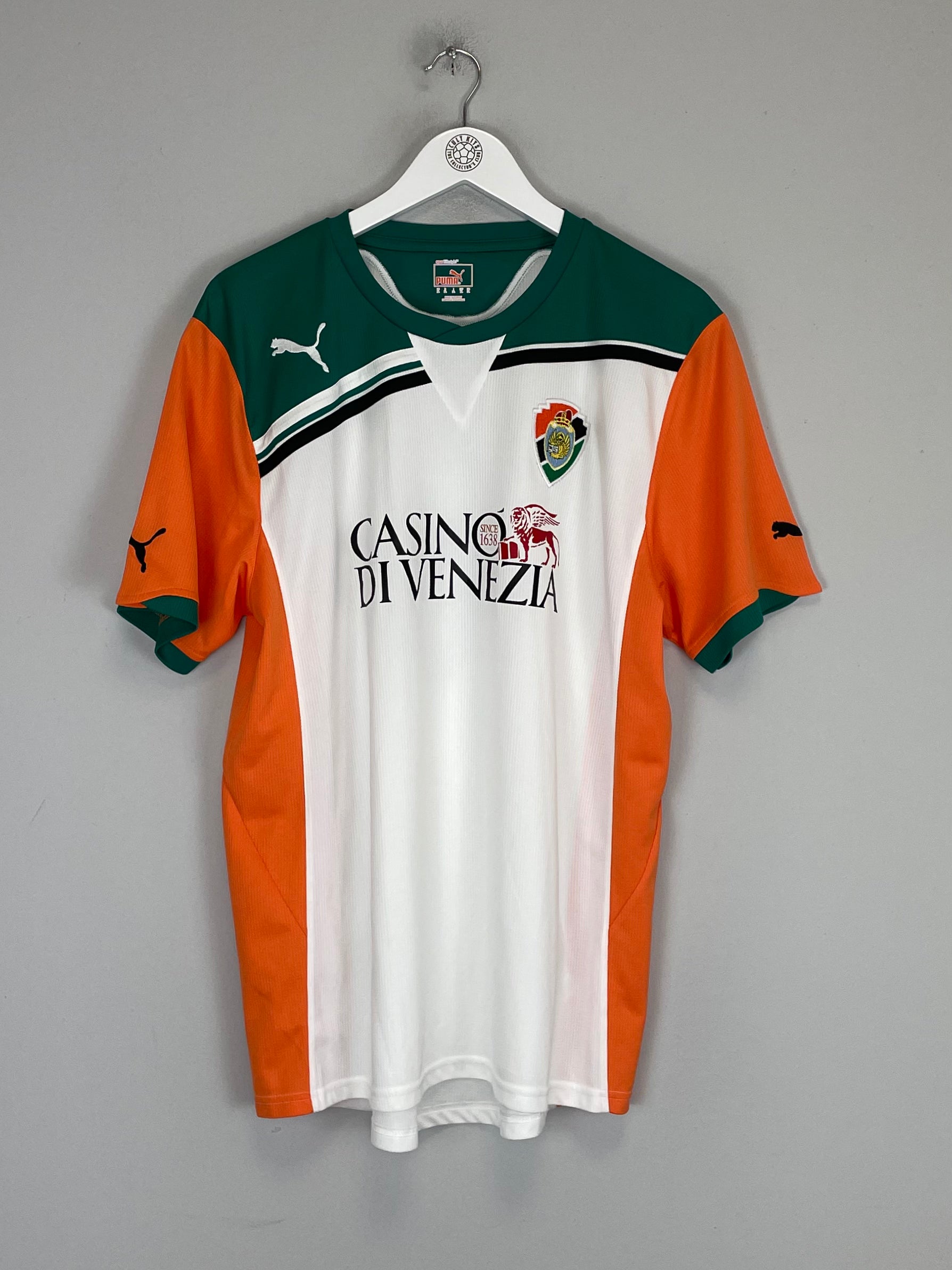 Shop 2012/13 VENEZIA #8 AWAY SHIRT (XL) PUMA, classic football shirts, vintage football shirts & retro soccer jerseys at Cult Kits