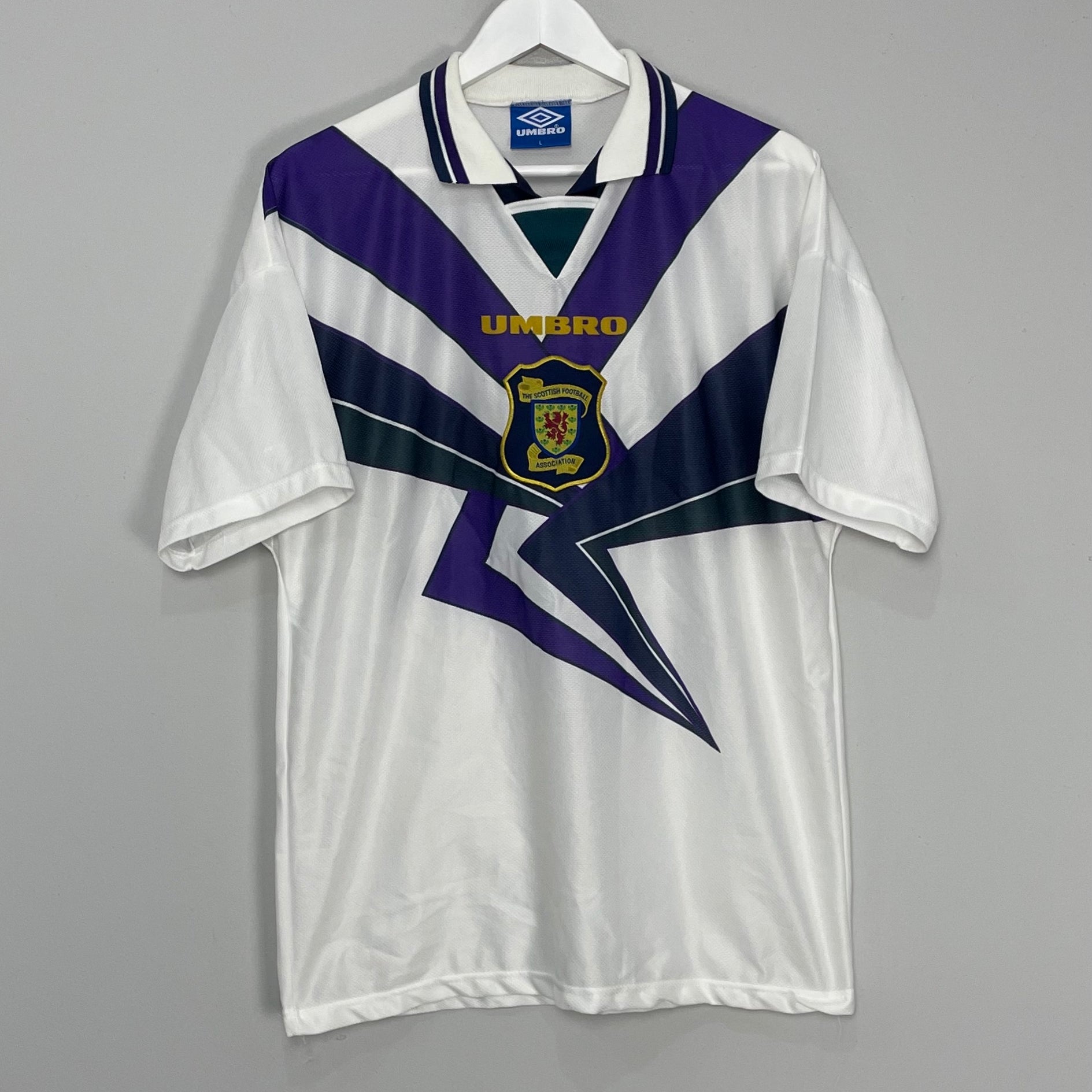 Shop 1995/96 SCOTLAND AWAY SHIRT (L) UMBRO, classic football shirts, vintage football shirts & retro soccer jerseys at Cult Kits