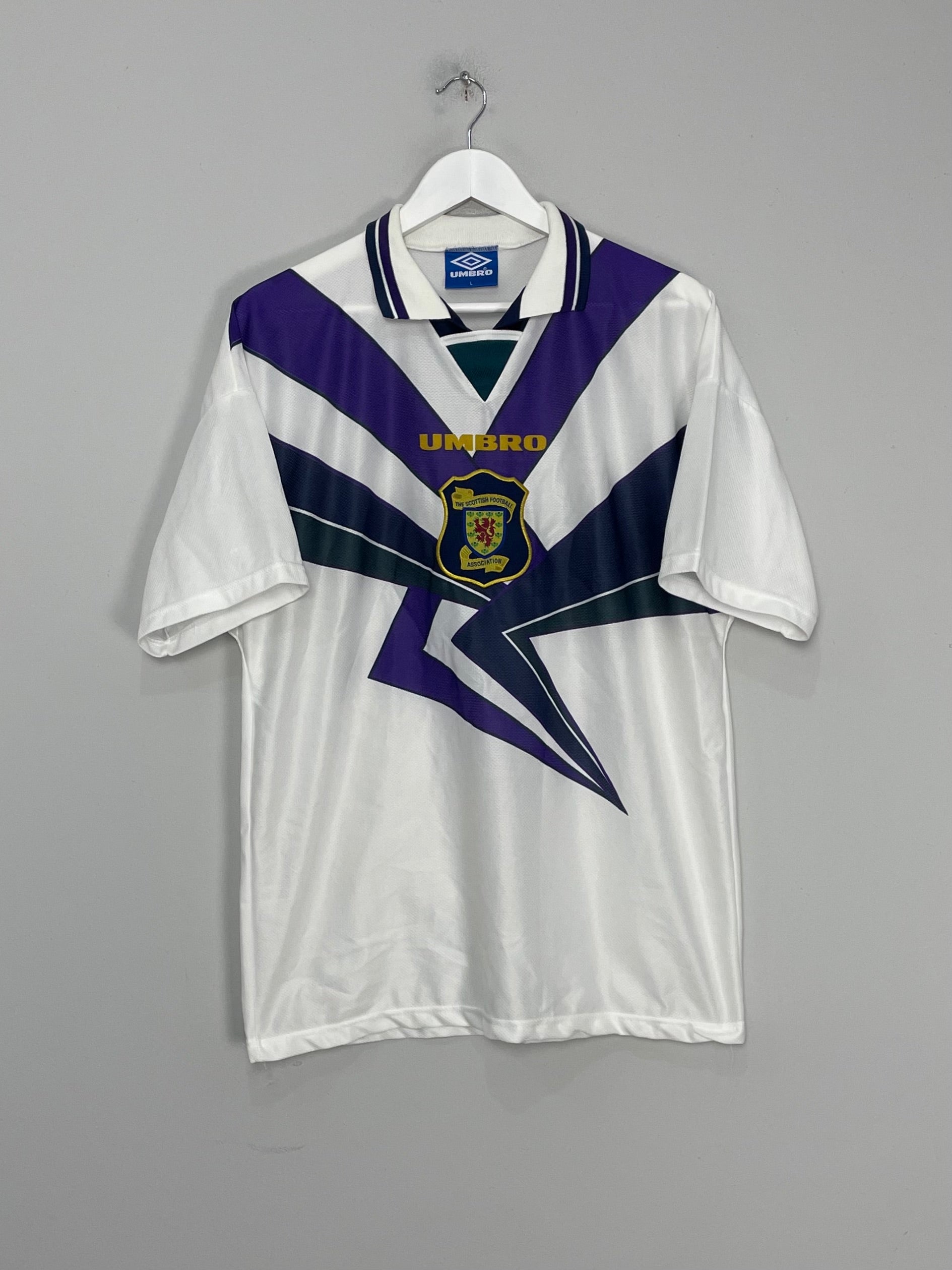 Shop 1995/96 SCOTLAND AWAY SHIRT (L) UMBRO, classic football shirts, vintage football shirts & retro soccer jerseys at Cult Kits