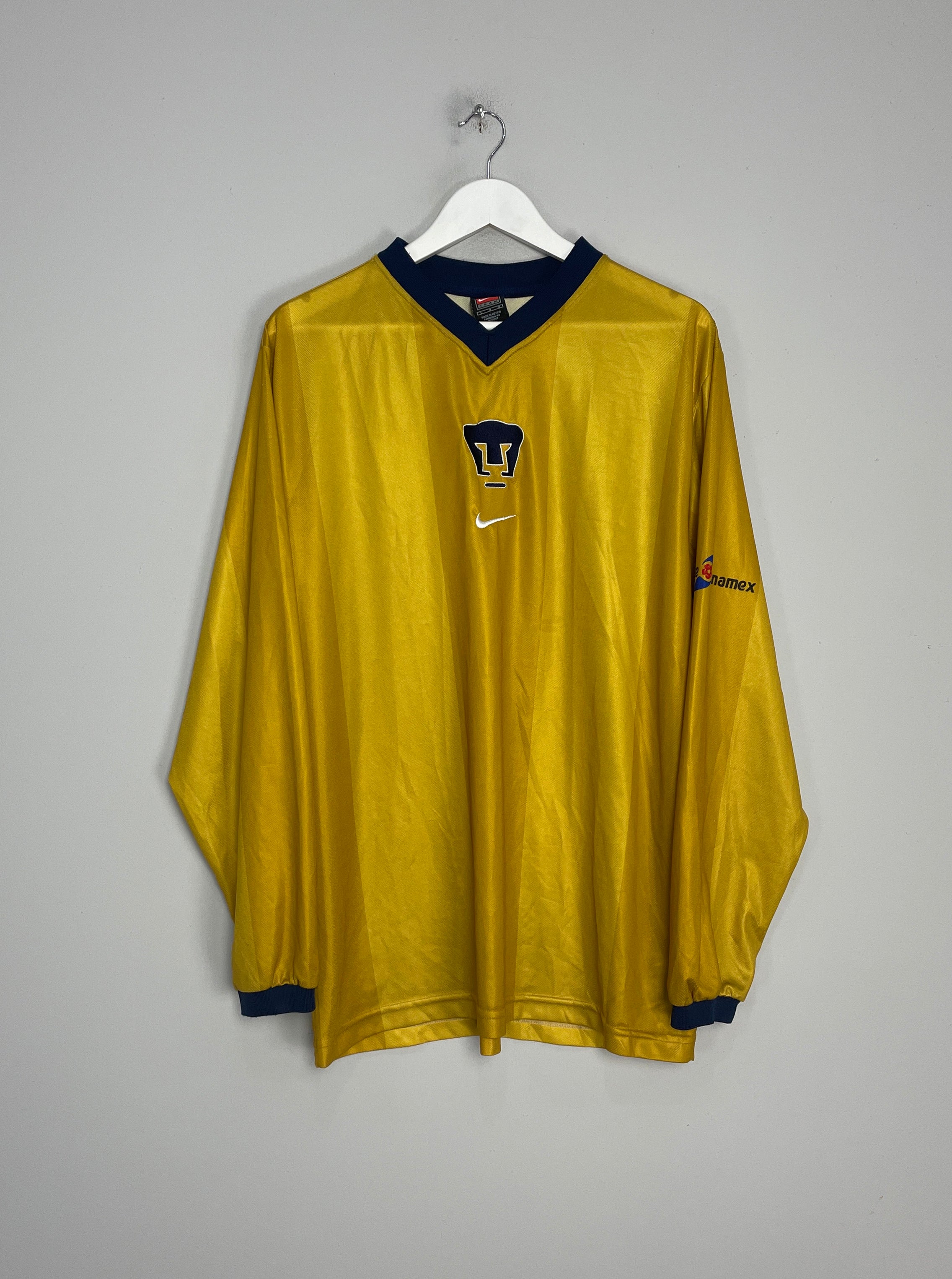 Shop 2000/01 UNAM PUMAS L/S AWAY SHIRT (L) NIKE, classic football shirts, vintage football shirts & retro soccer jerseys at Cult Kits