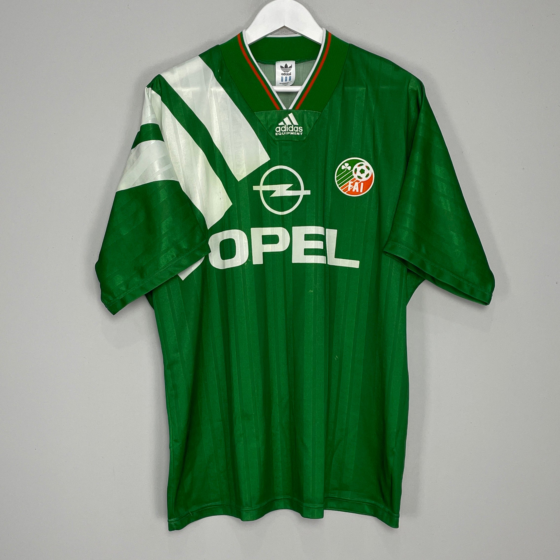Shop 1992/94 IRELAND HOME SHIRT (XL) ADIDAS, classic football shirts, vintage football shirts & retro soccer jerseys at Cult Kits