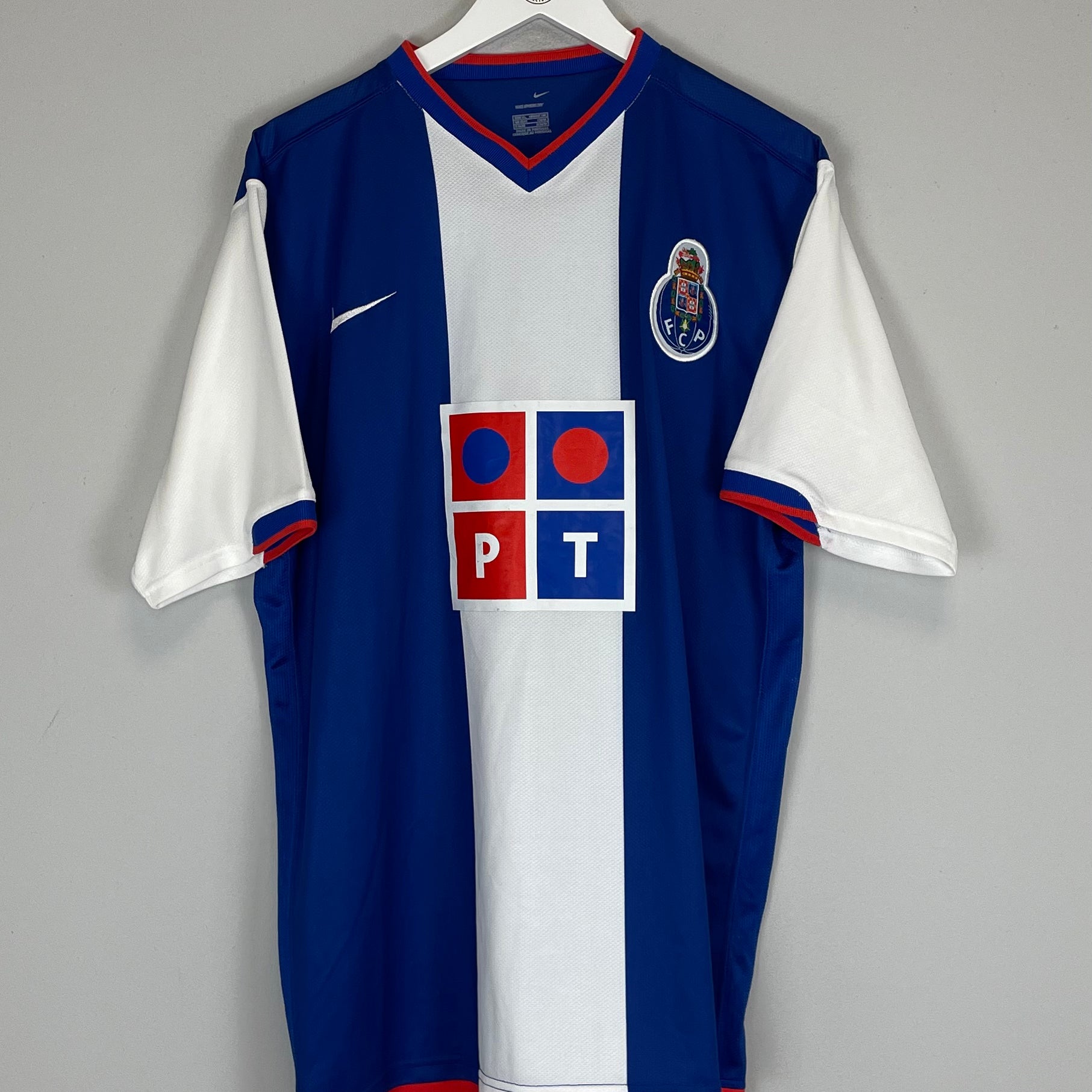 Shop 2006/07 PORTO HOME SHIRT (XL) NIKE, classic football shirts, vintage football shirts & retro soccer jerseys at Cult Kits