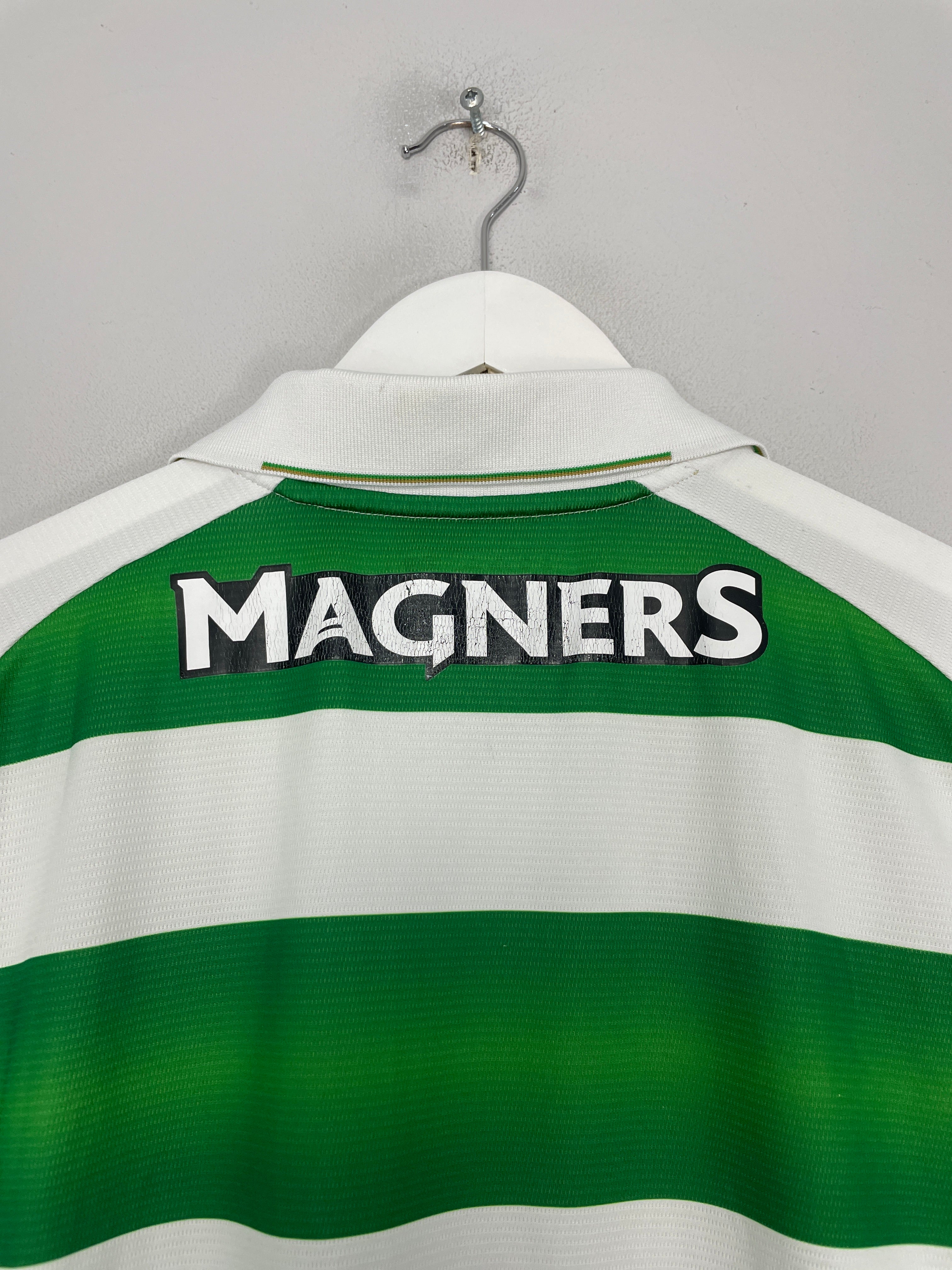 Shop 2016/17 CELTIC HOME SHIRT (M) NEW BALANCE, classic football shirts, vintage football shirts & retro soccer jerseys at Cult Kits