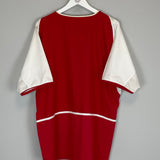 Shop 2002/04 ARSENAL *SIGNED* HOME SHIRT (XL) NIKE, classic football shirts, vintage football shirts & retro soccer jerseys at Cult Kits