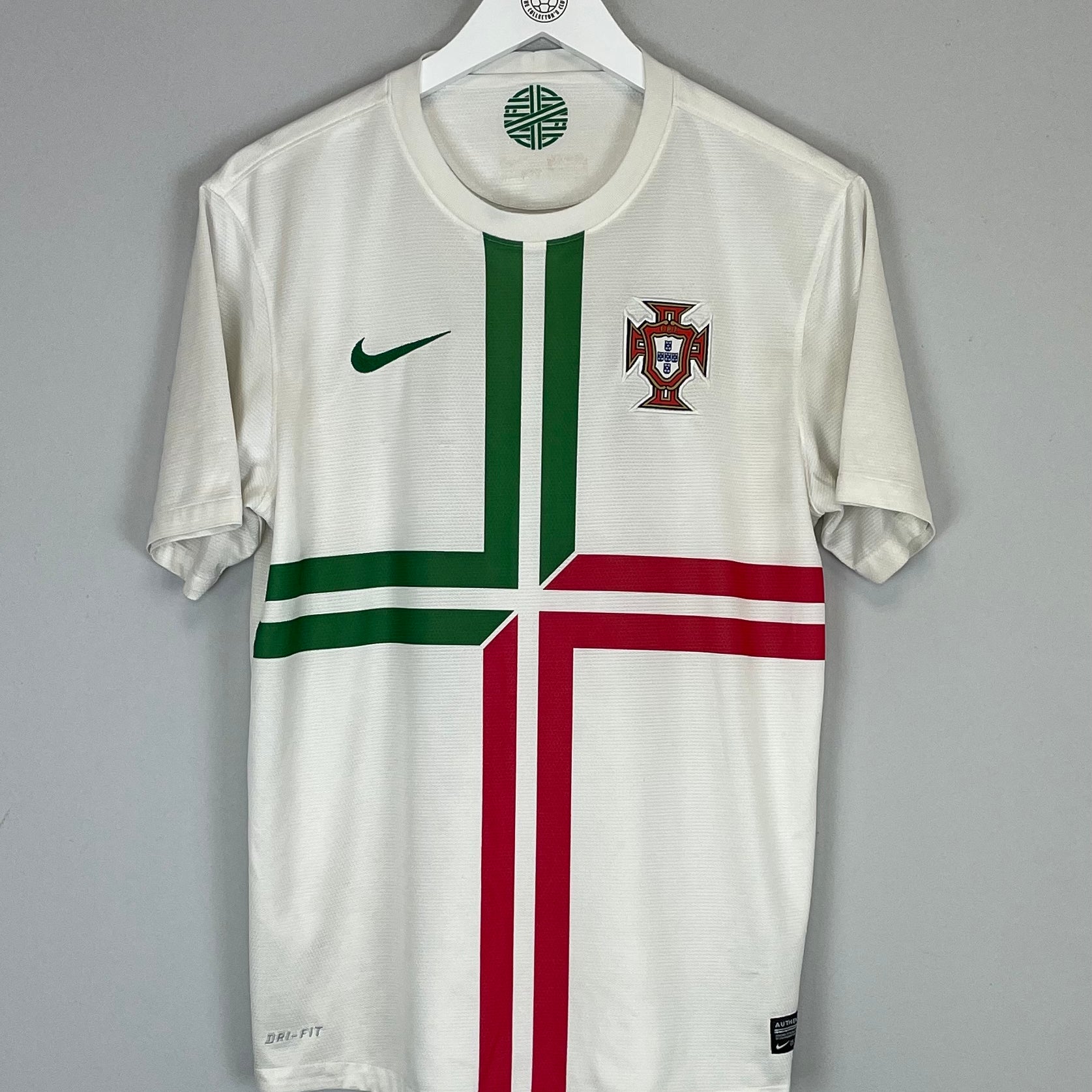 Shop 2012/13 PORTUGAL AWAY SHIRT (M) NIKE, classic football shirts, vintage football shirts & retro soccer jerseys at Cult Kits