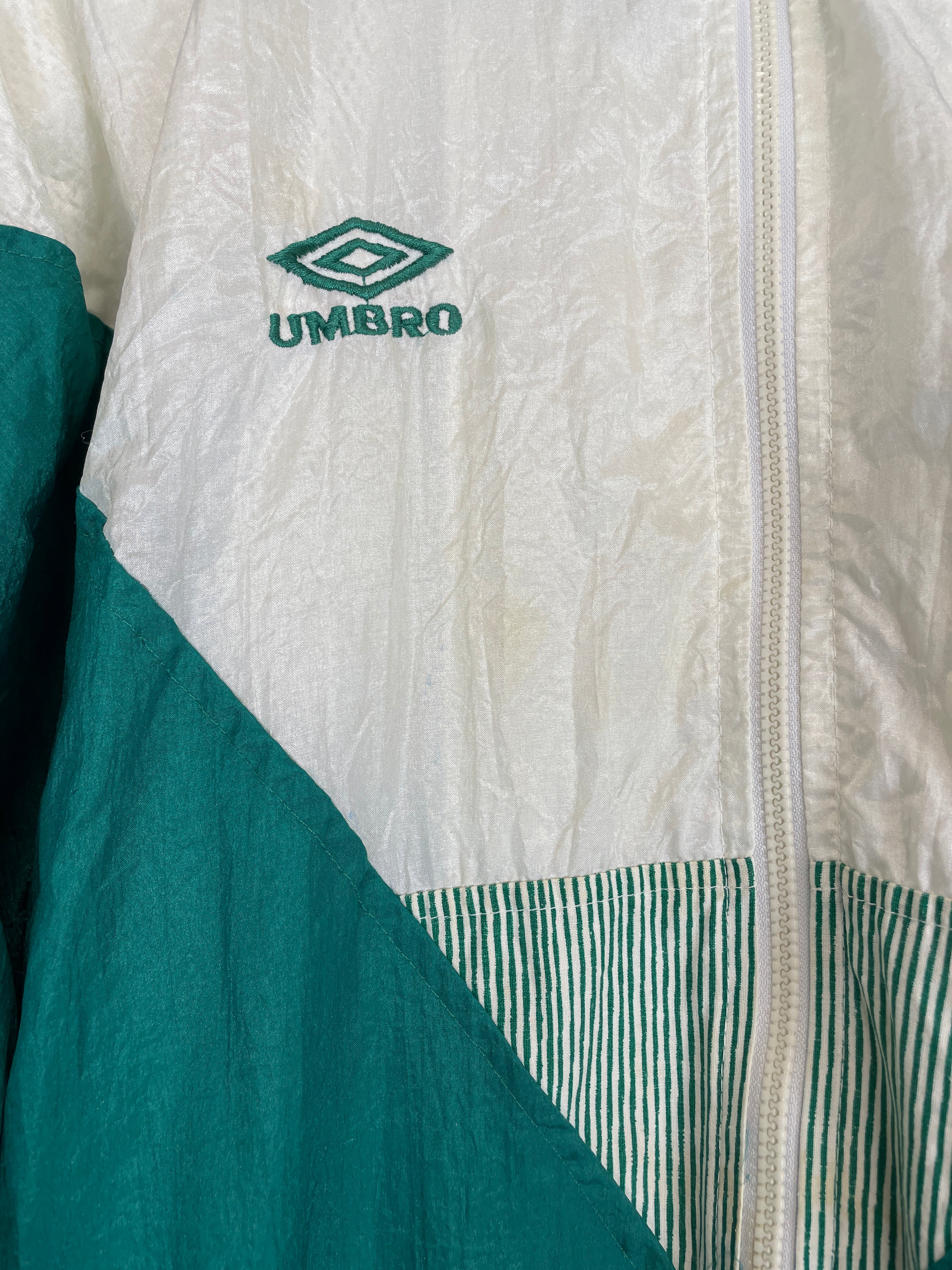 Shop 1993/94 MEXICO TRACK JACKET (M) UMBRO, classic football shirts, vintage football shirts & retro soccer jerseys at Cult Kits