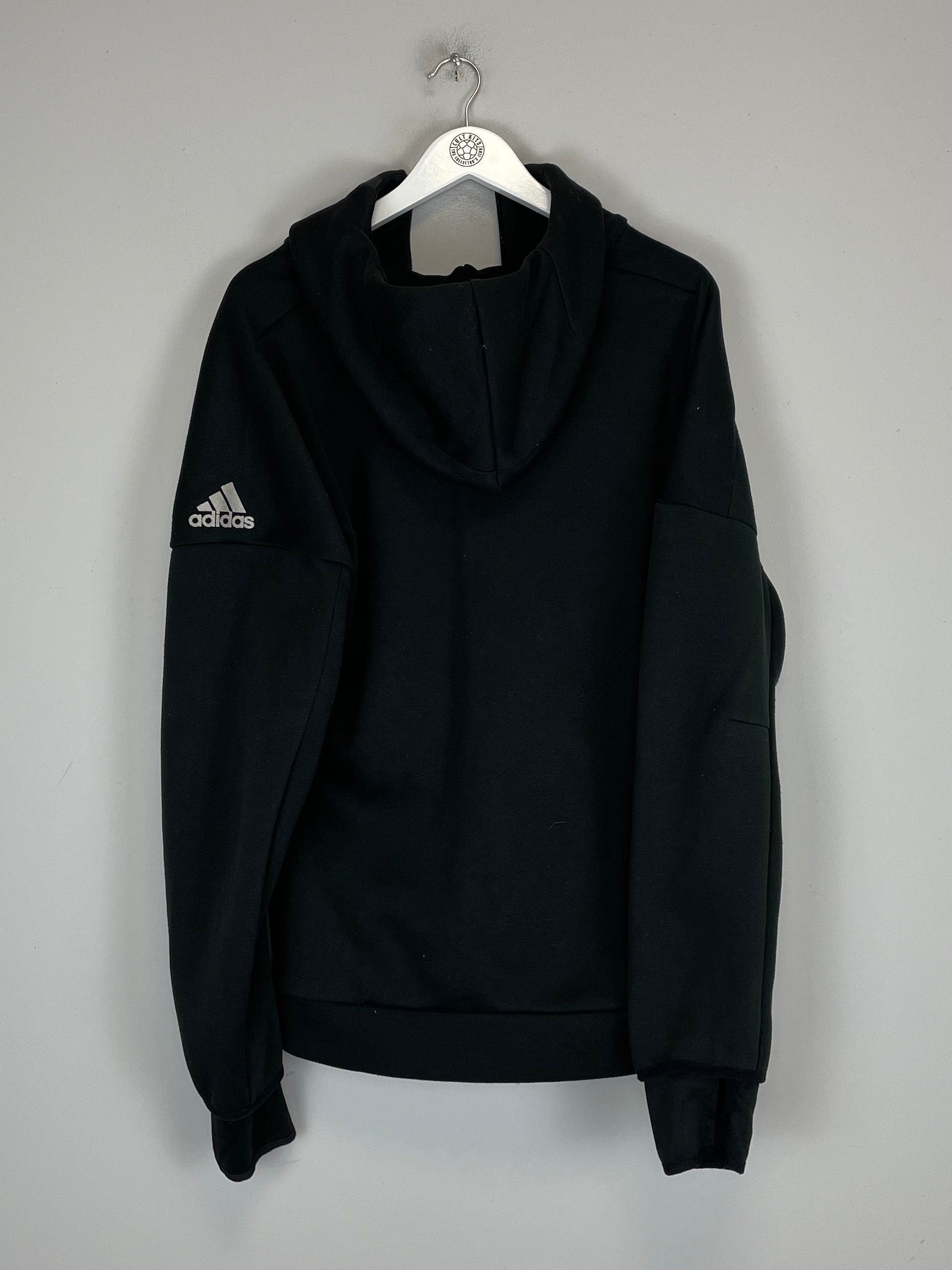Shop 2016 REAL MADRID TRAINING JACKET C/L (XL) ADIDAS, classic football shirts, vintage football shirts & retro soccer jerseys at Cult Kits