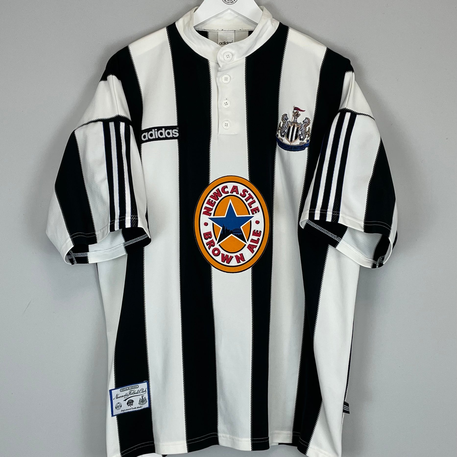 Shop 1995/96 NEWCASTLE UNITED HOME SHIRT (XXL) ADIDAS, classic football shirts, vintage football shirts & retro soccer jerseys at Cult Kits