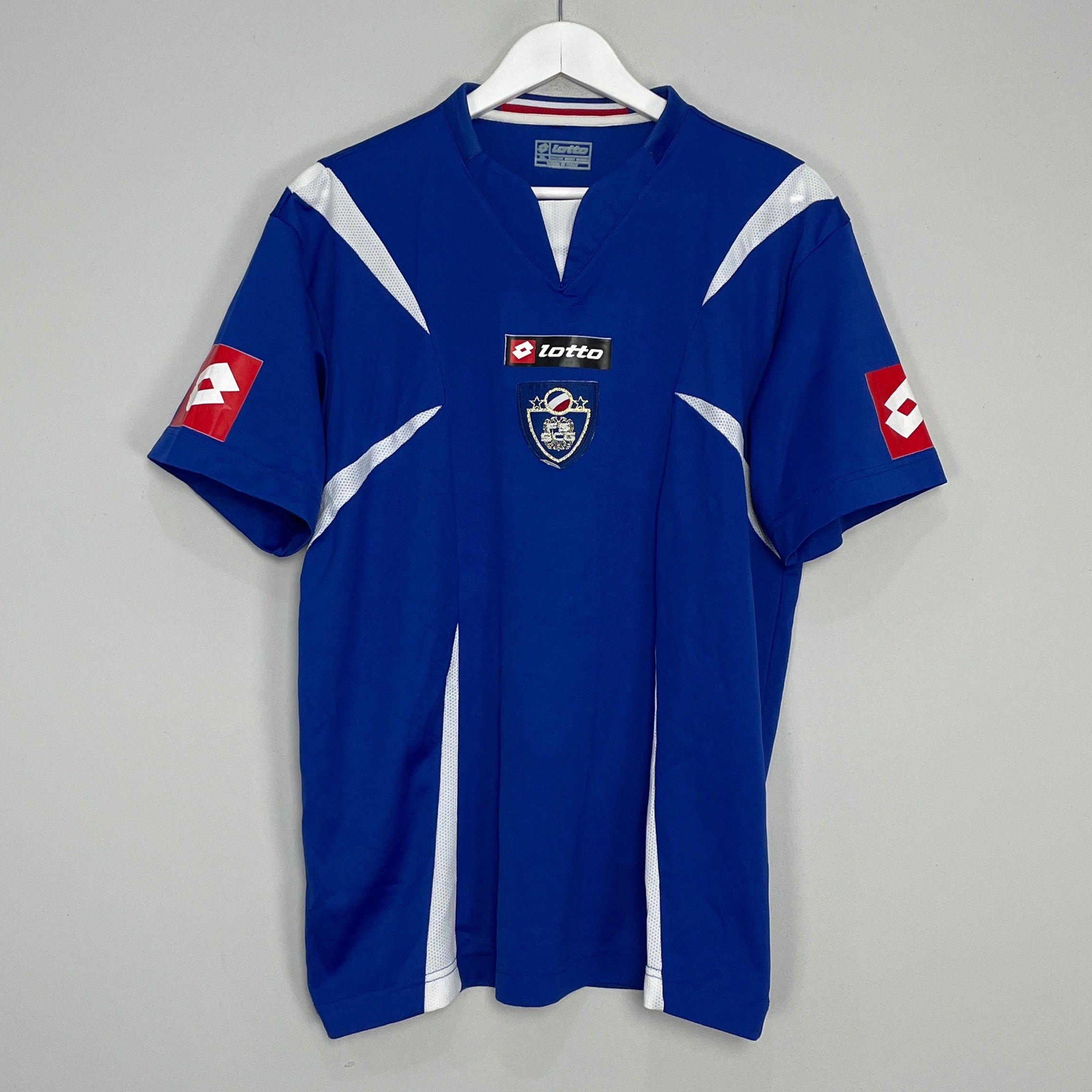 Shop 2006/07 SERBIA HOME SHIRT (XL) LOTTO, classic football shirts, vintage football shirts & retro soccer jerseys at Cult Kits