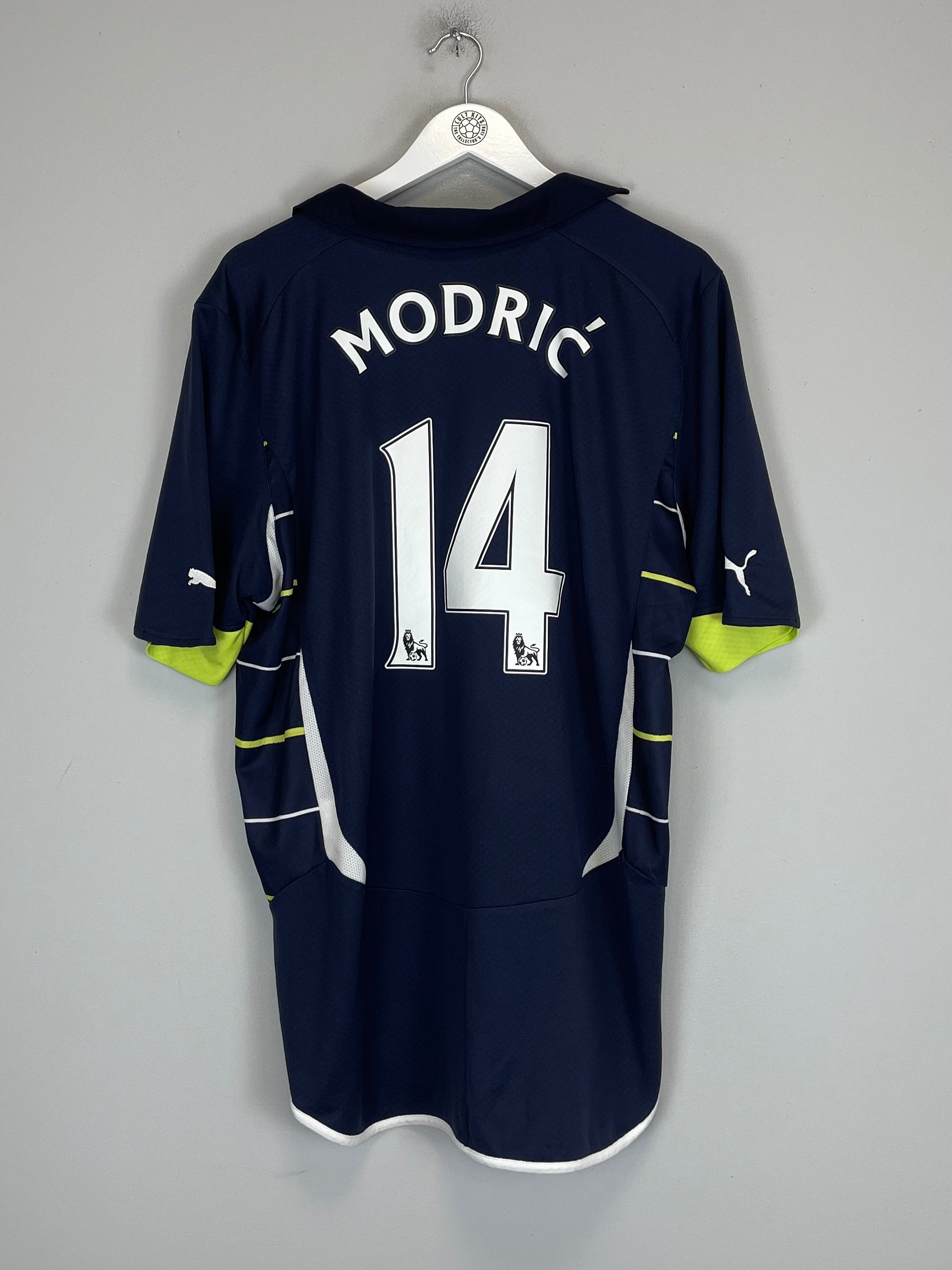Shop 2010/11 TOTTENHAM MODRIC #14 THIRD SHIRT (L) PUMA, classic football shirts, vintage football shirts & retro soccer jerseys at Cult Kits
