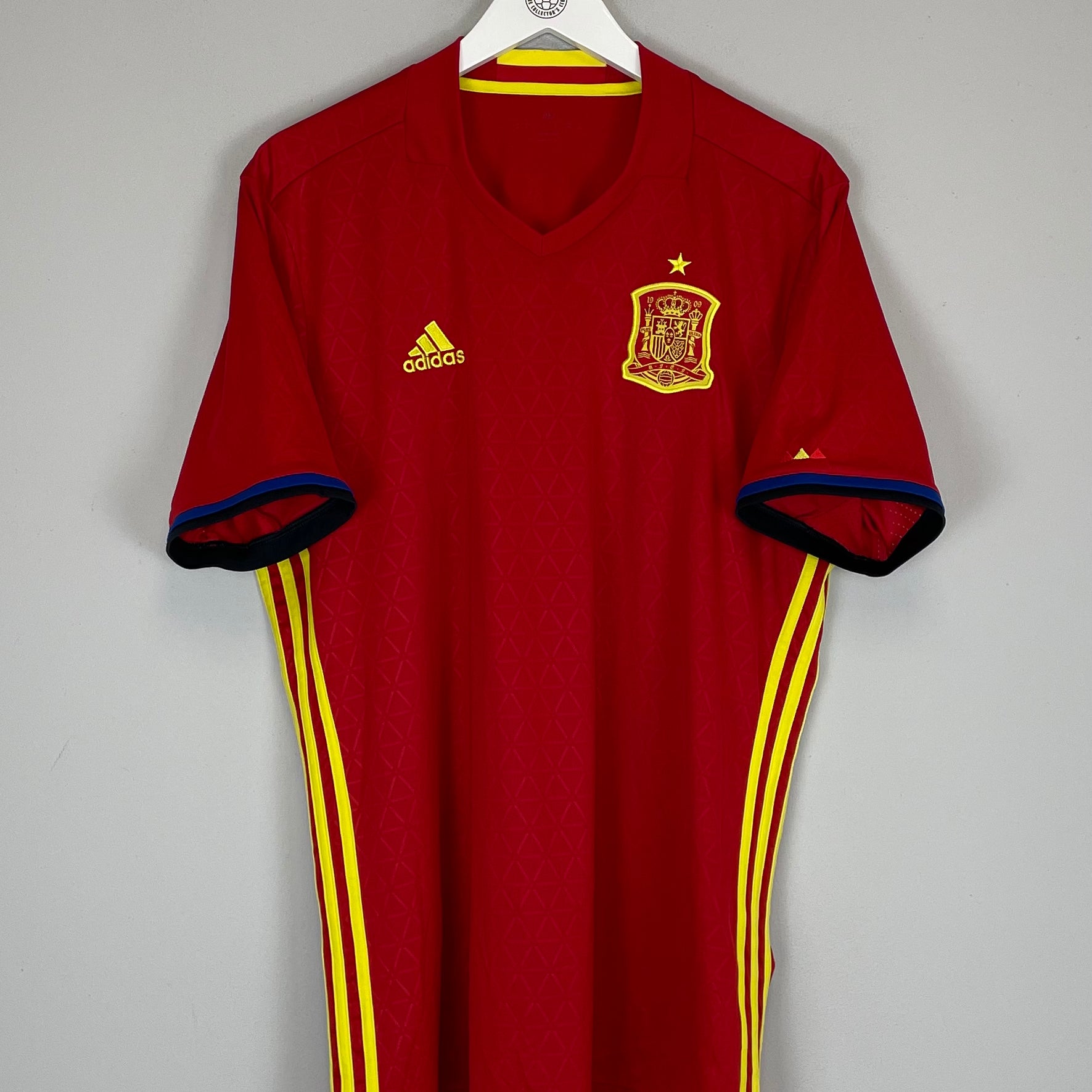 Shop 2016/17 SPAIN HOME SHIRT (XL) ADIDAS, classic football shirts, vintage football shirts & retro soccer jerseys at Cult Kits