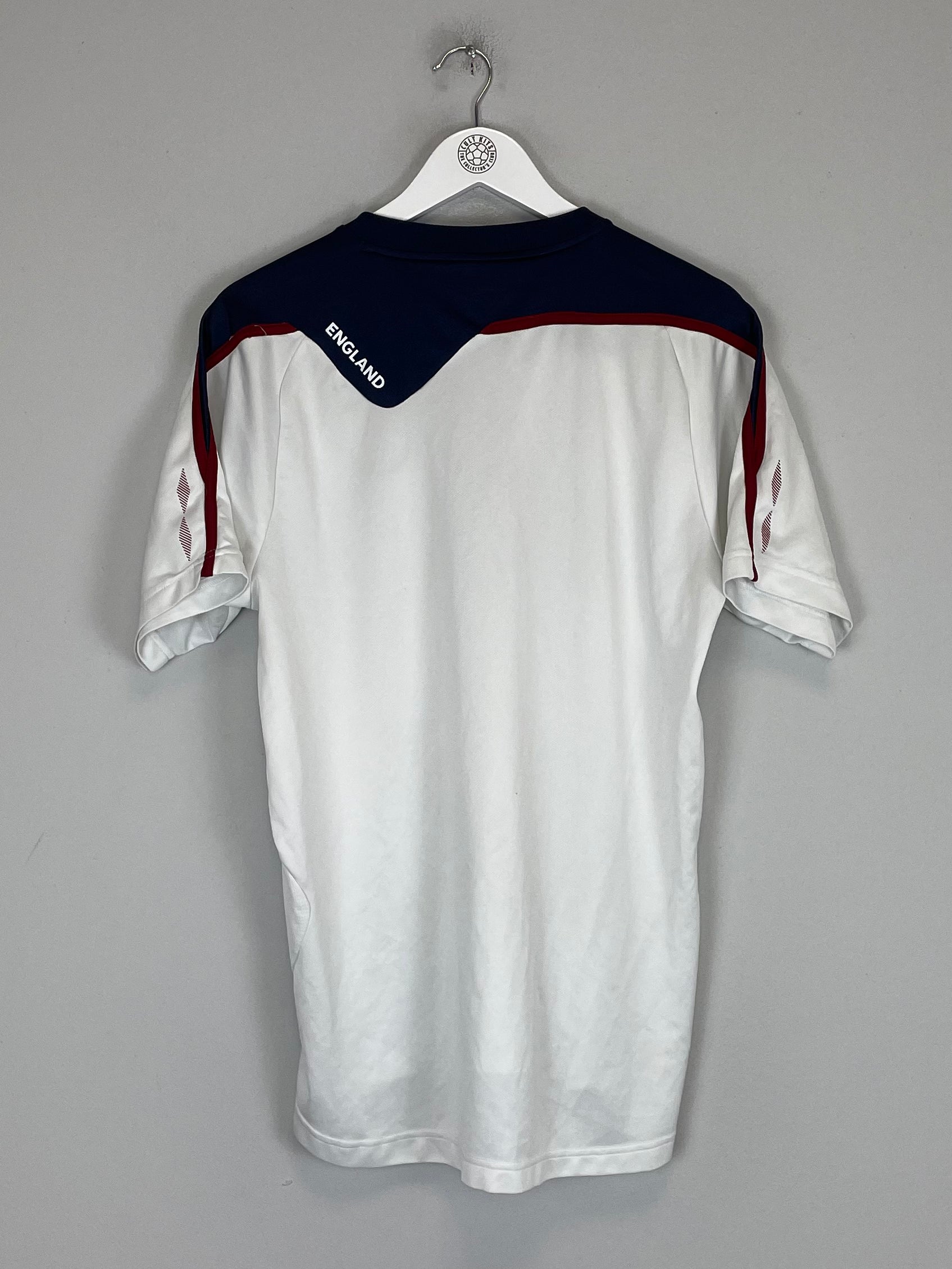 Shop 2007/08 ENGLAND TRAINING SHIRT (L) UMBRO, classic football shirts, vintage football shirts & retro soccer jerseys at Cult Kits